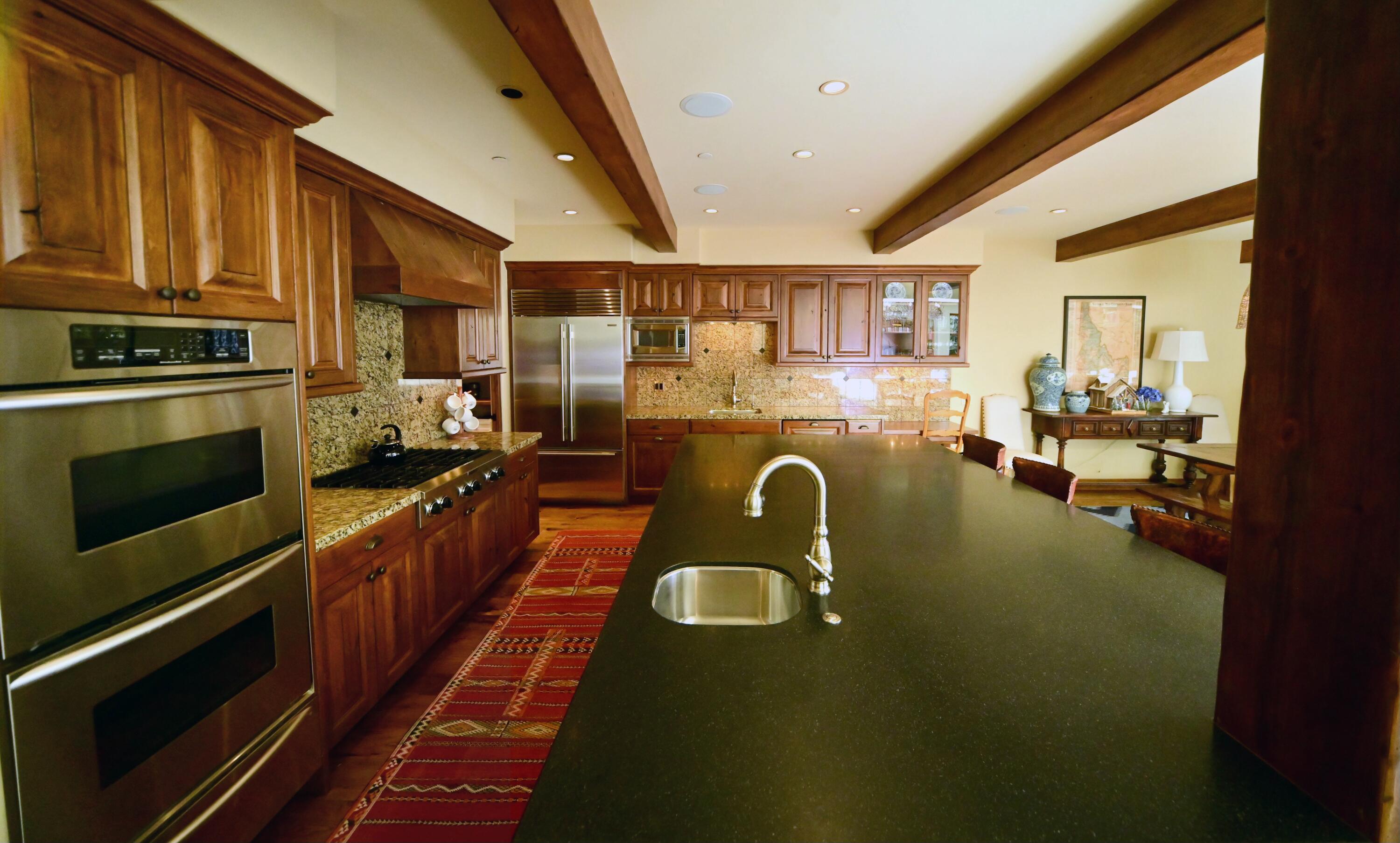 115 Lodge Lane Property Photo 16