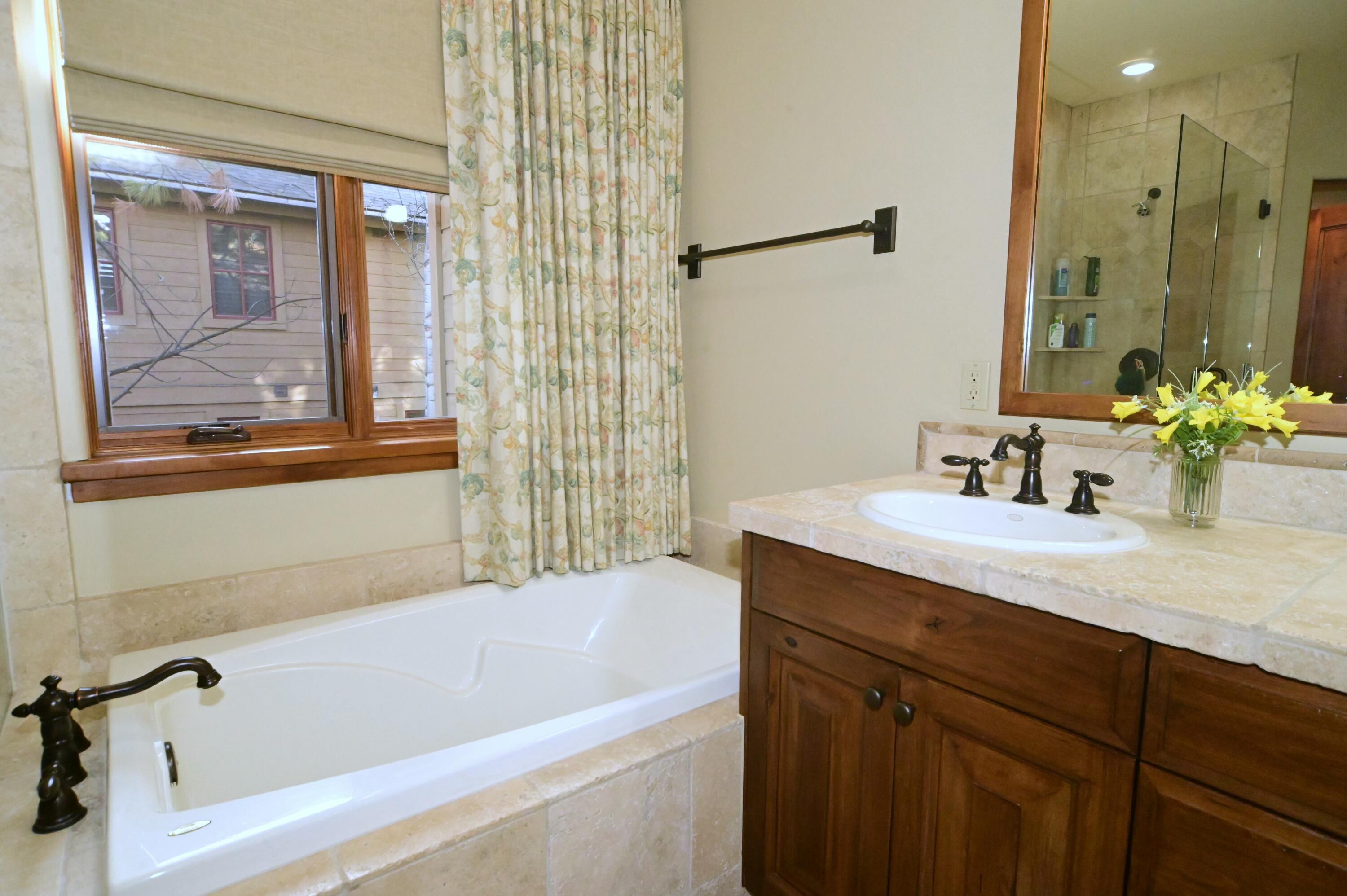 115 Lodge Lane Property Photo 26
