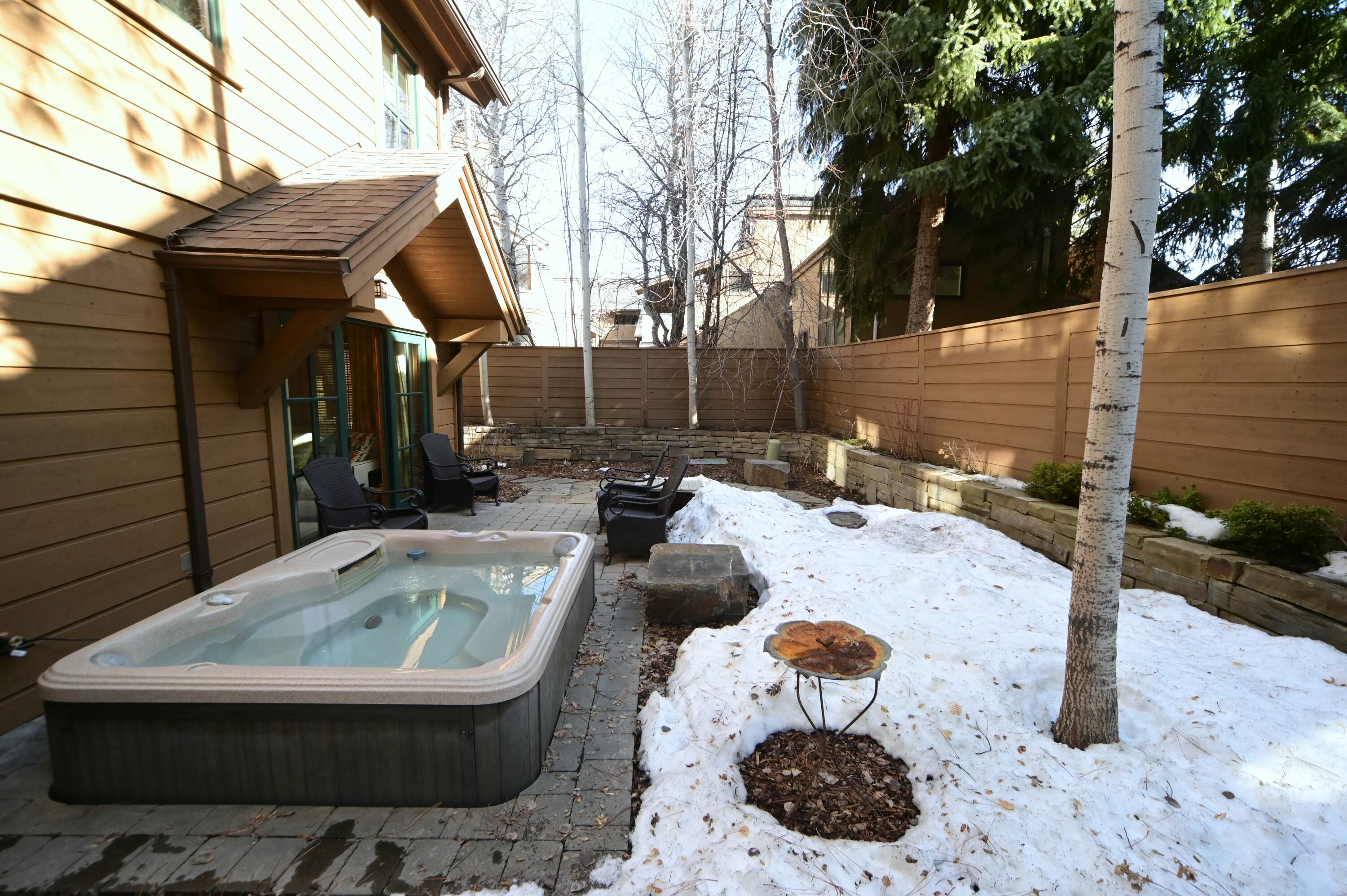 115 Lodge Lane Property Photo 37