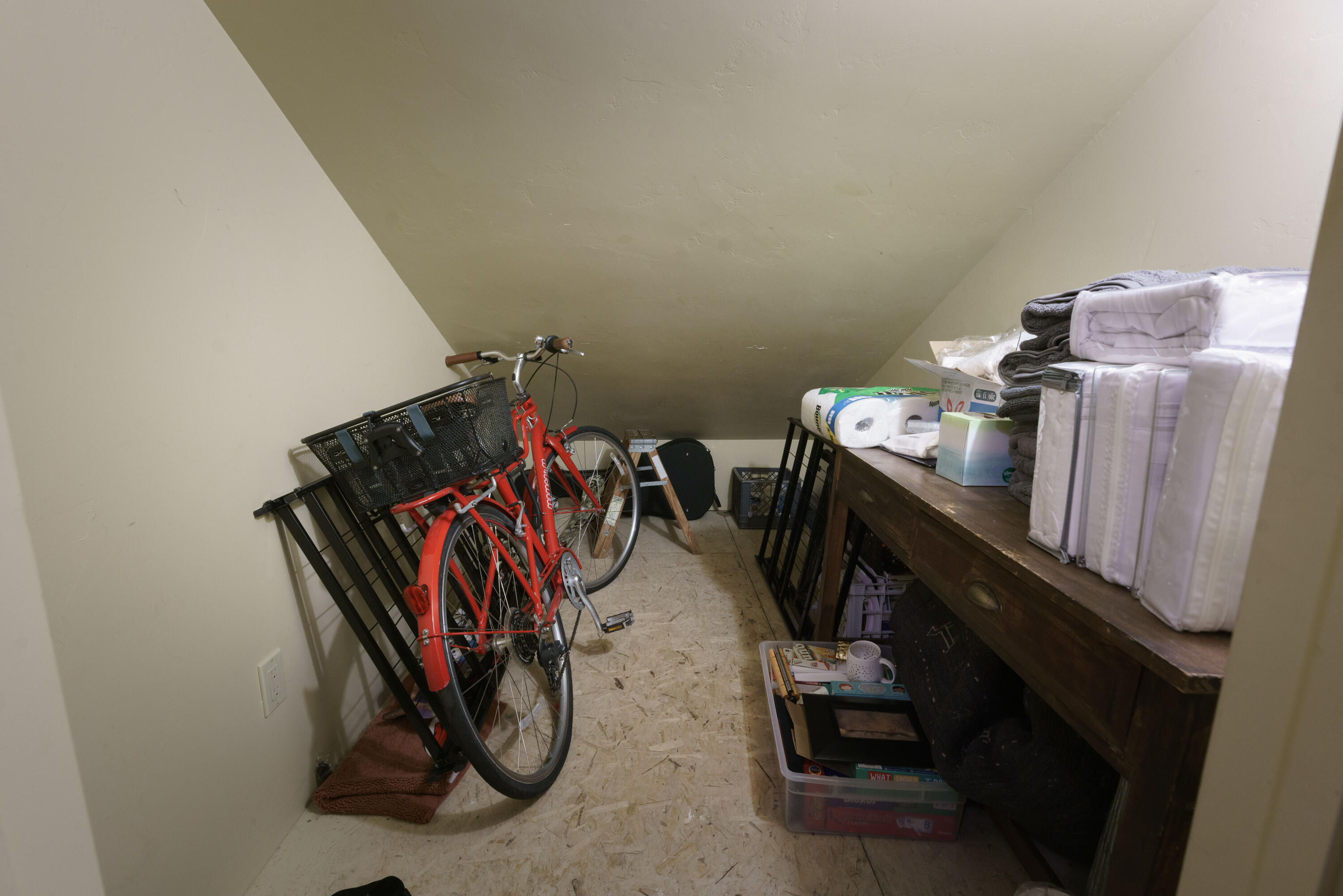 229 Pinewood Lane Property Photo 14