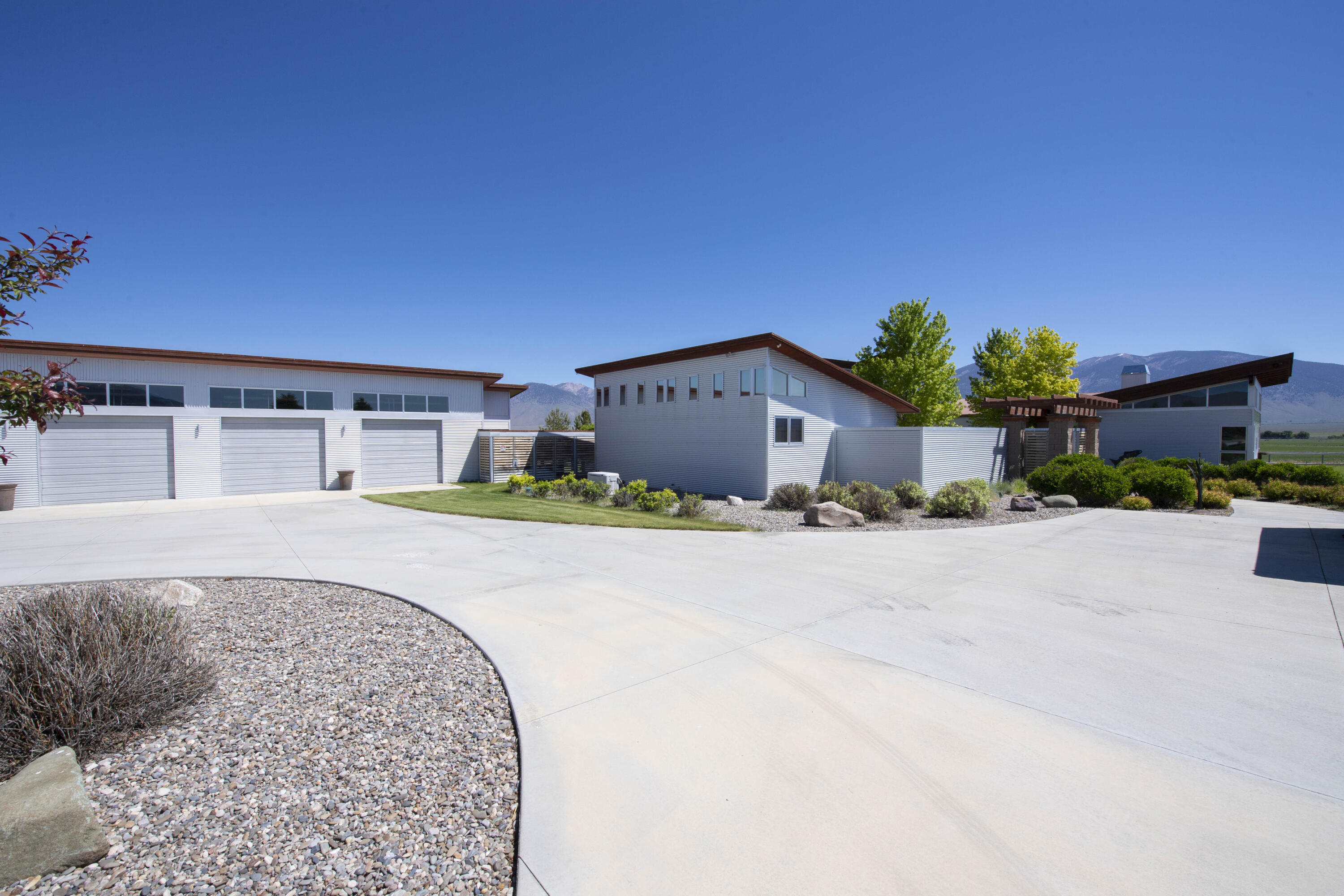 35 Meadow Creek Rd Property Photo 34