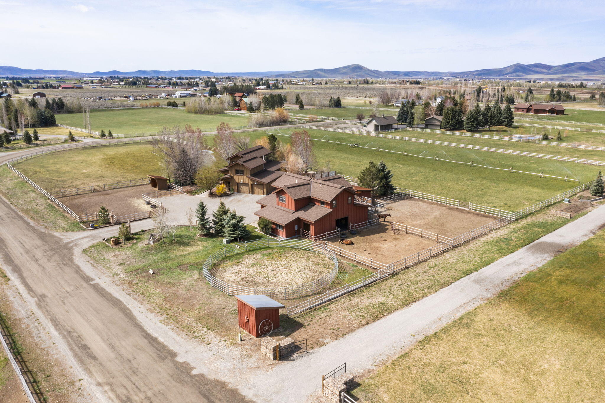 113 Equus Loop Property Photo 4