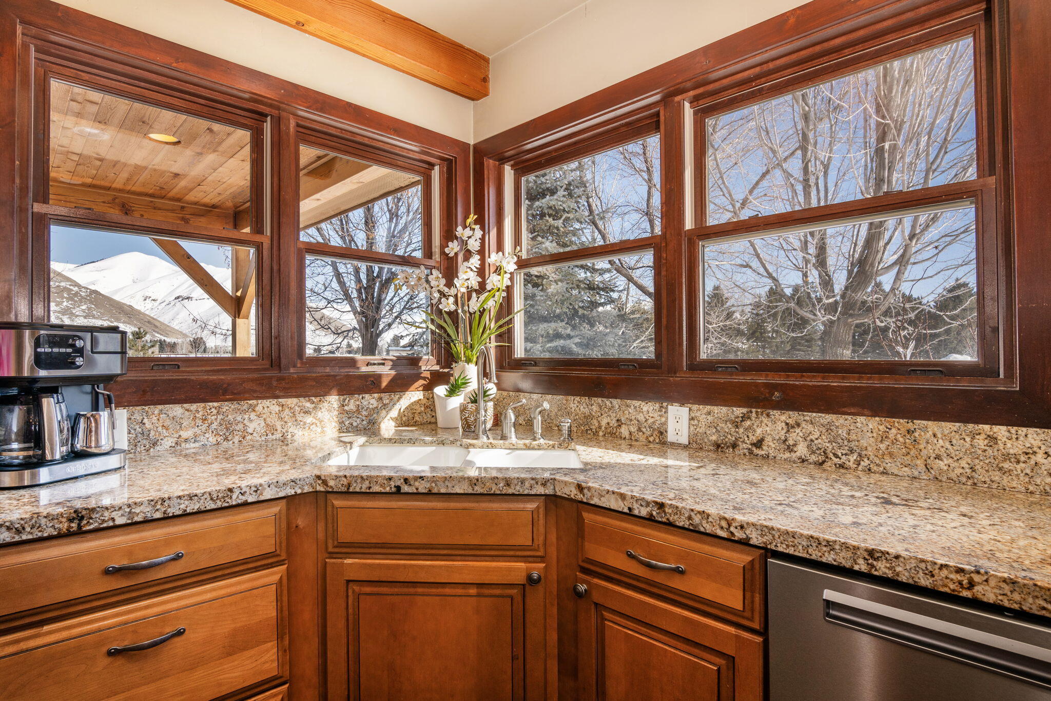 113 Equus Loop Property Photo 14