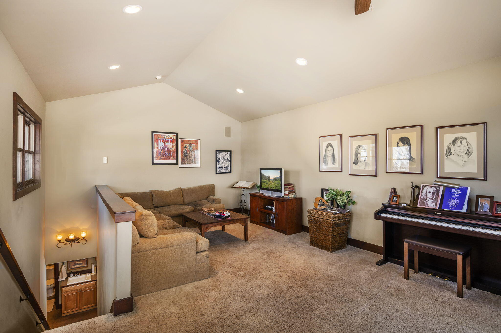 113 Equus Loop Property Photo 28