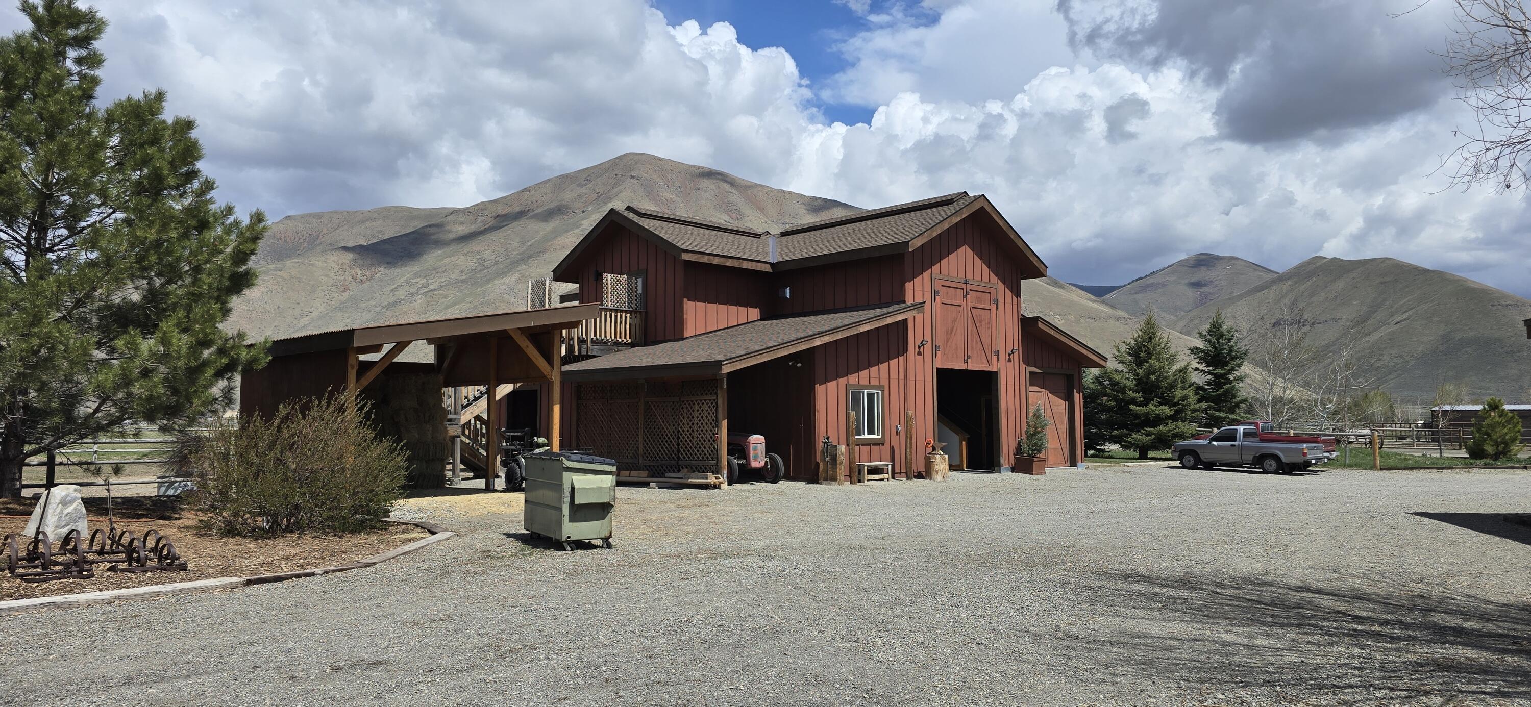 113 Equus Loop Property Photo 42
