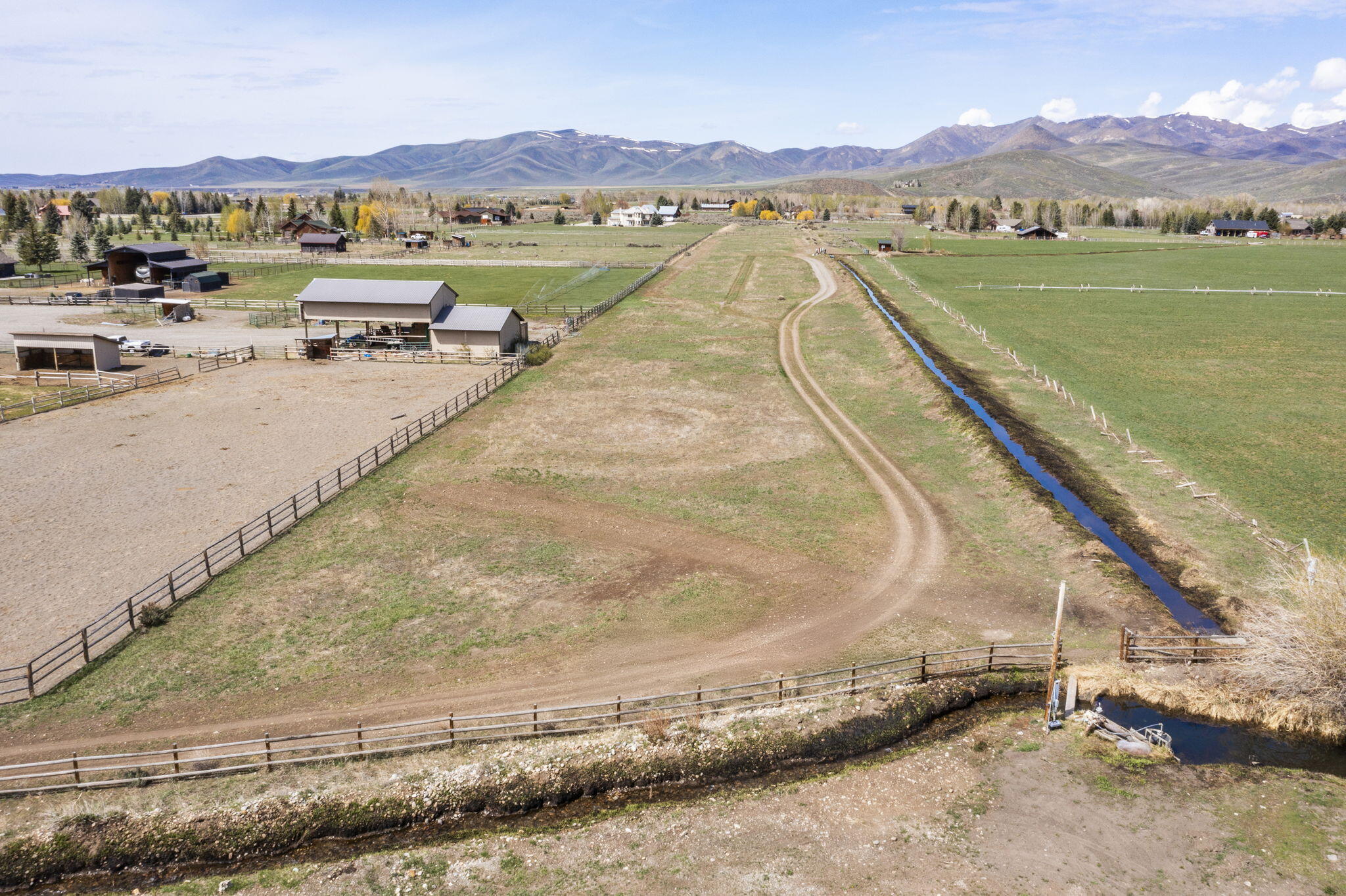 113 Equus Loop Property Photo 77