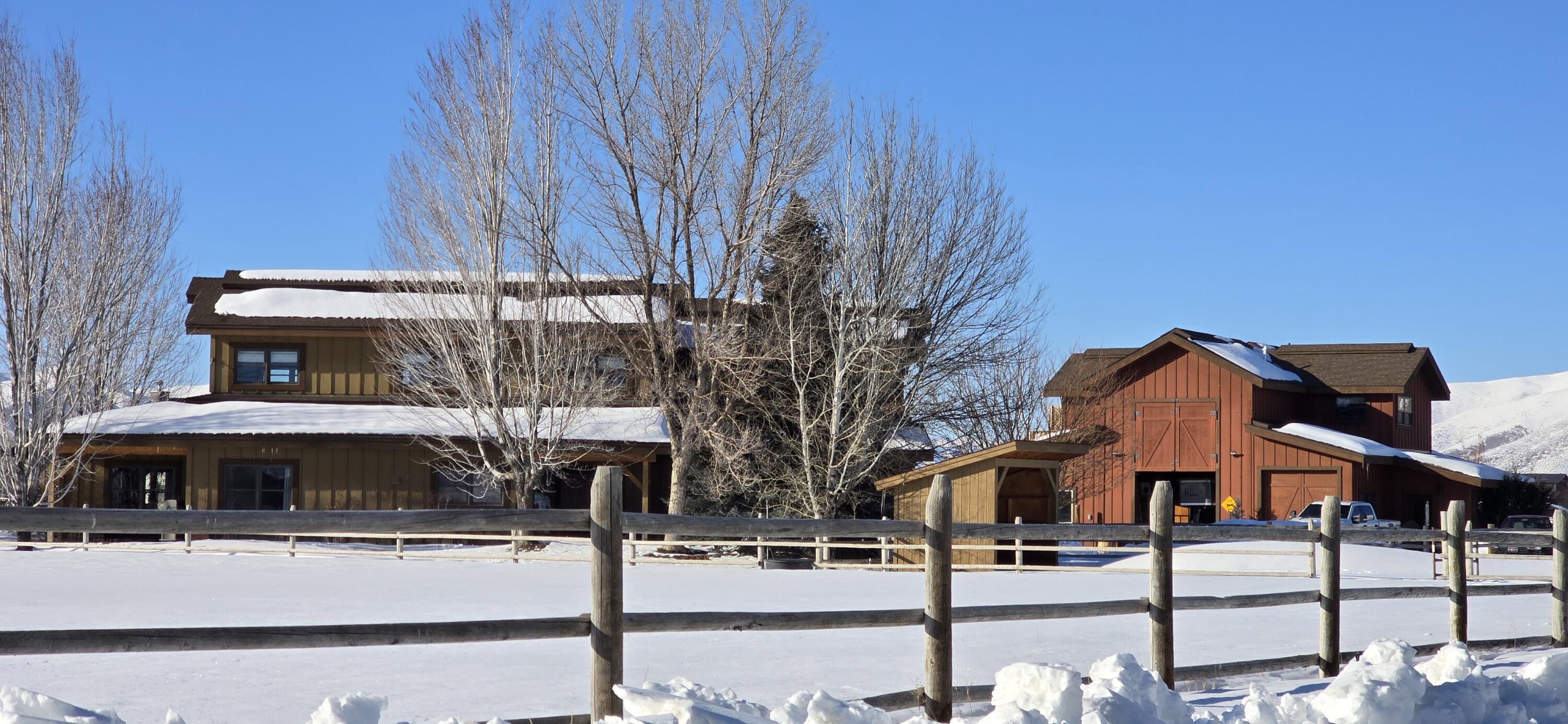 113 Equus Loop Property Photo 81