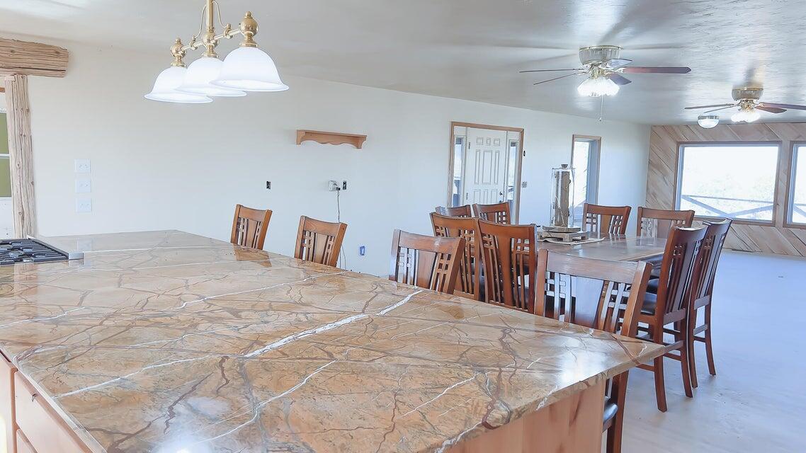 1094 E 1520 N Property Photo 9