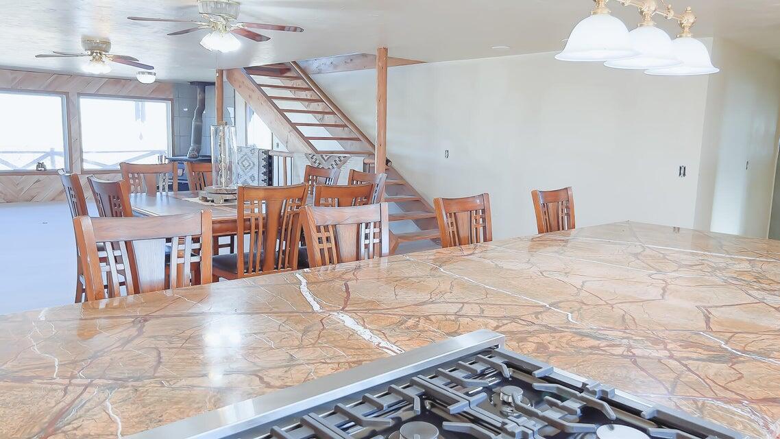 1094 E 1520 N Property Photo 14