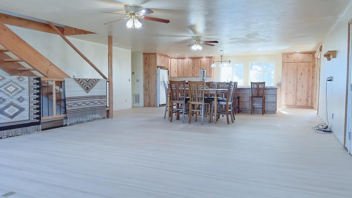 1094 E 1520 N Property Photo 17