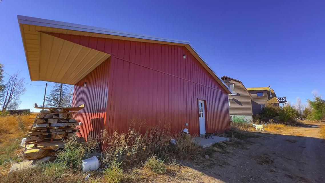 1094 E 1520 N Property Photo 36