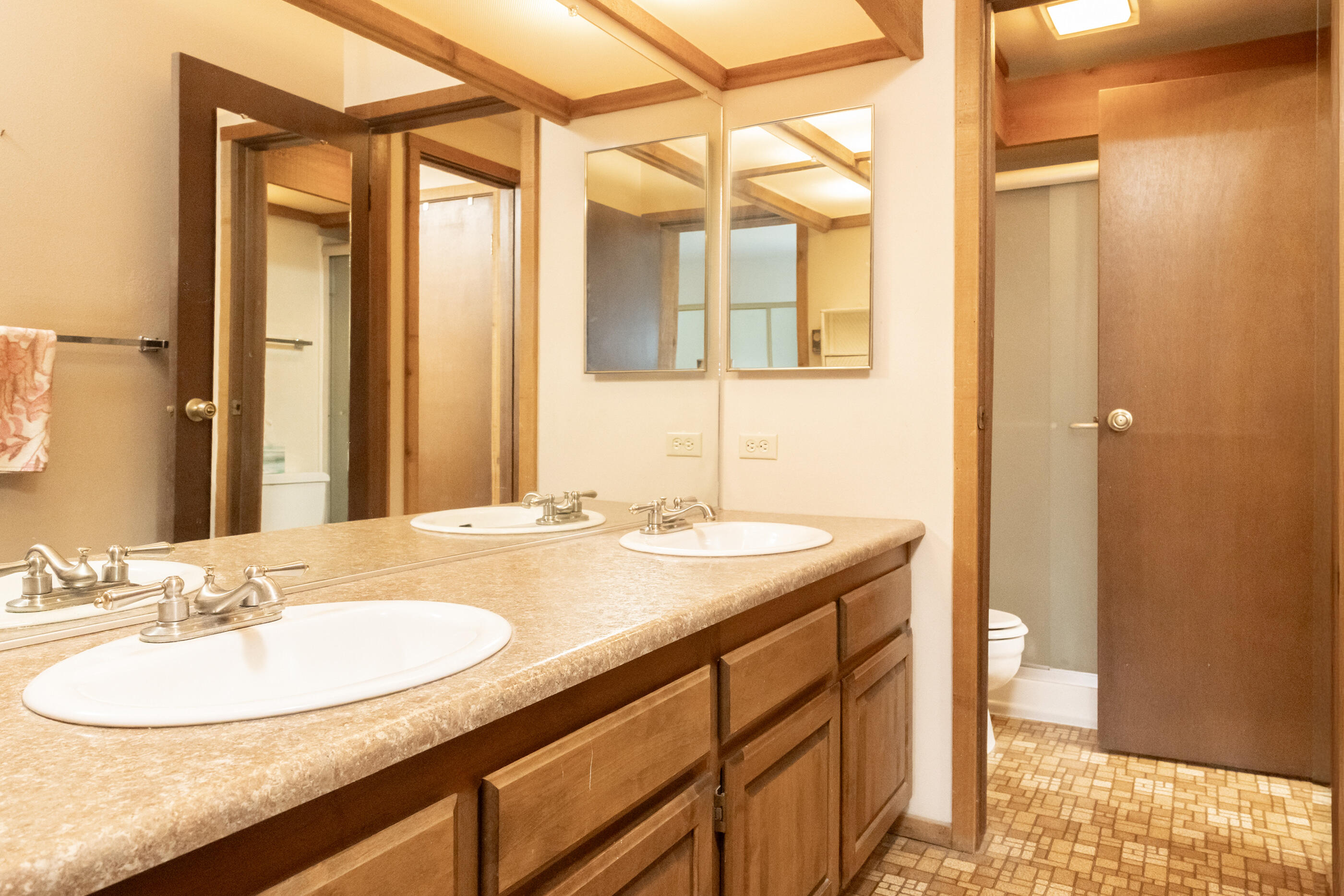 4100 Bluff Condo Dr Property Photo 10