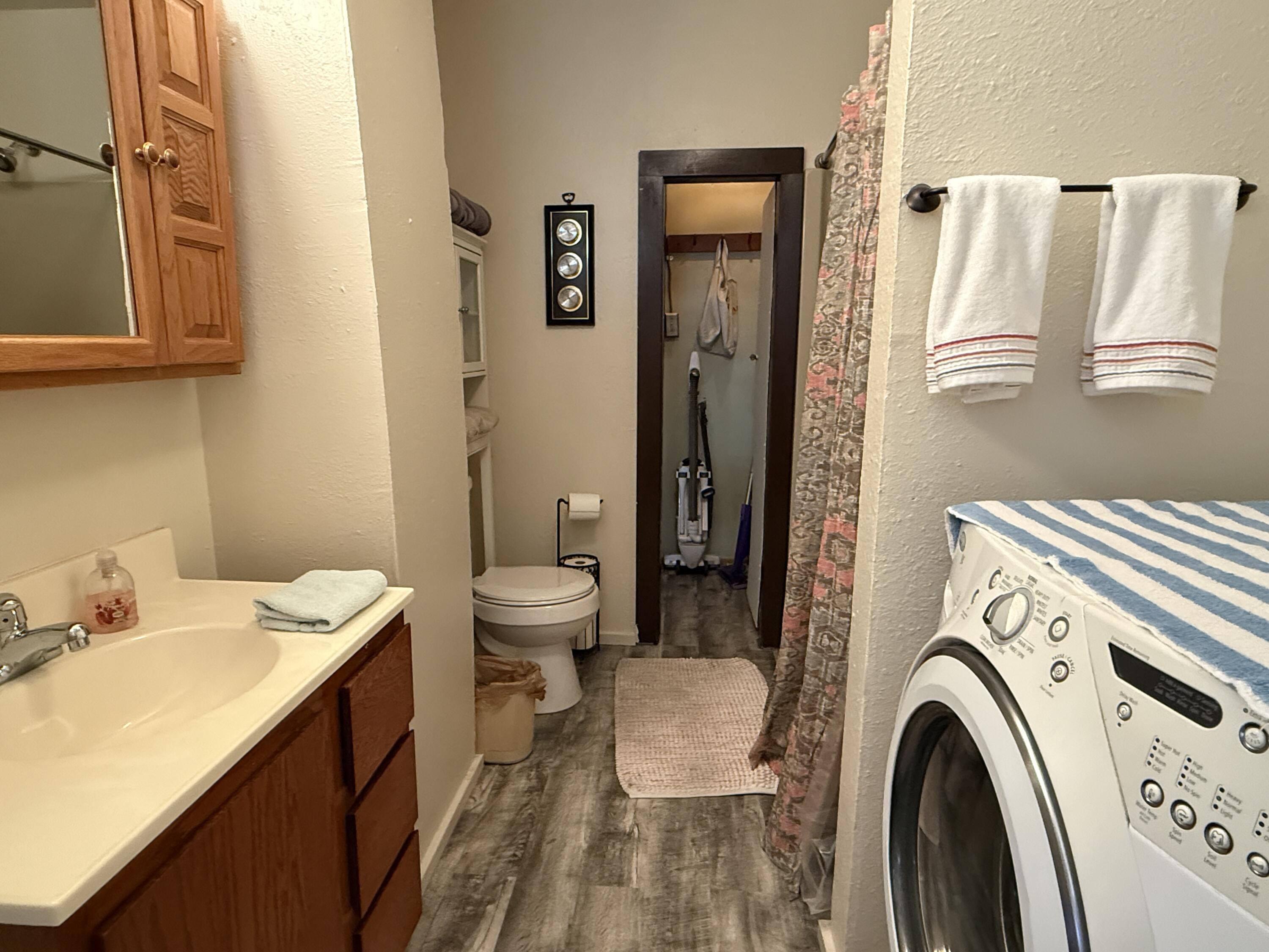 109 Elm St Property Photo 13