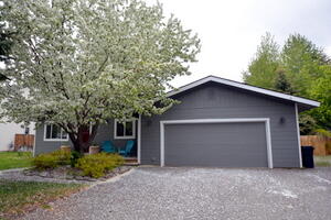 530 Eureka Dr Property Photo 2