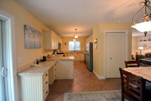 530 Eureka Dr Property Photo 9