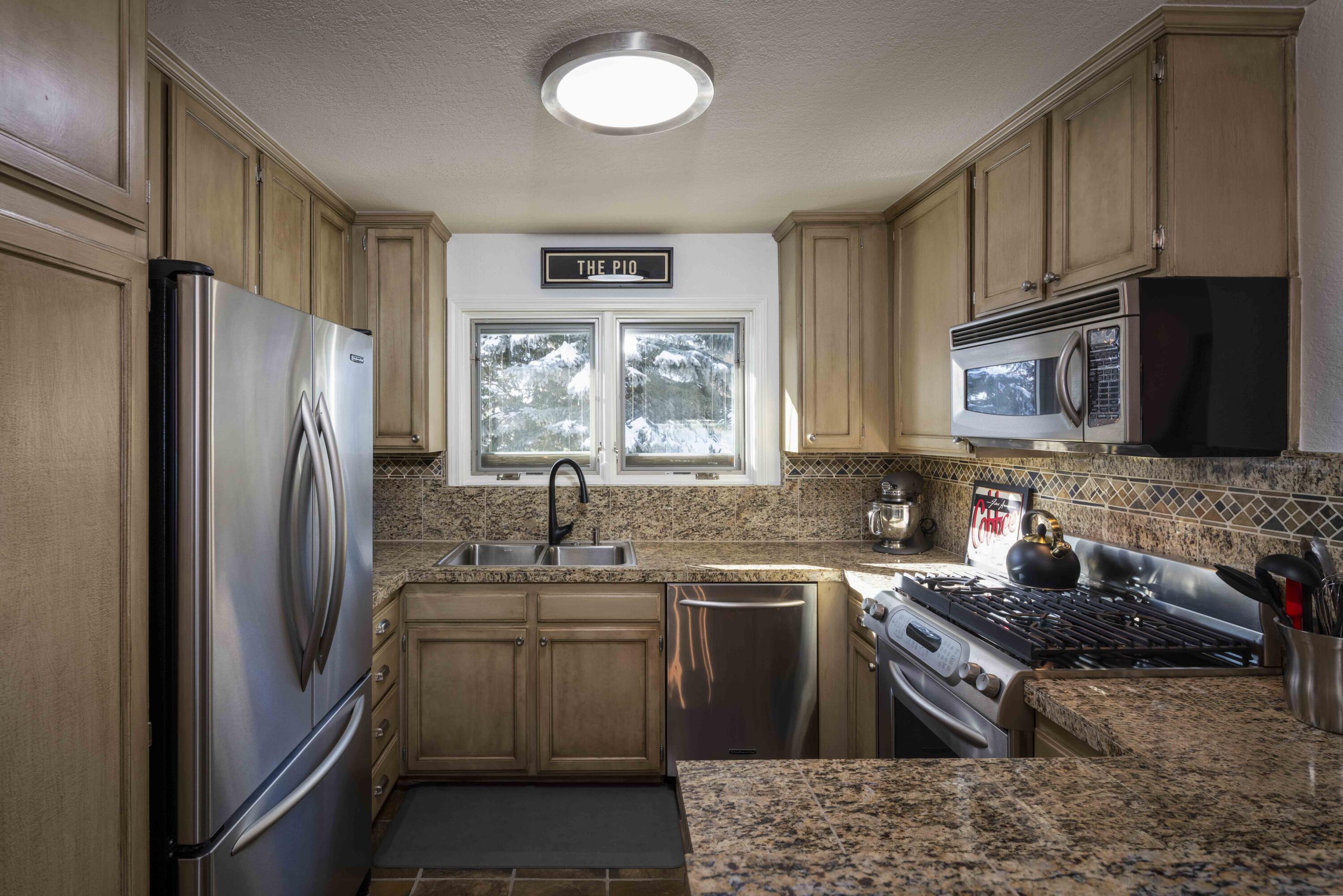 2639 Ridge Lane Property Photo 8