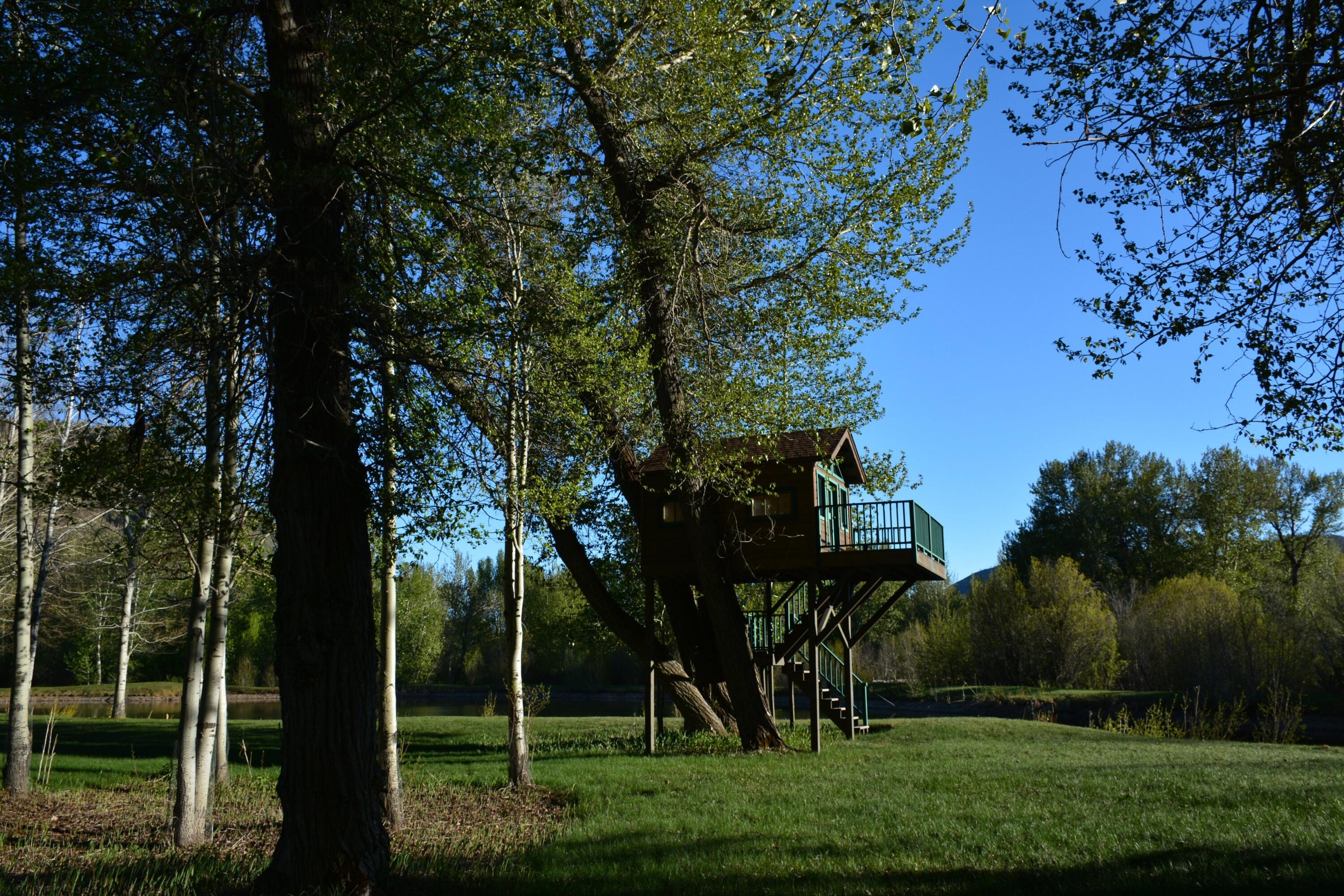 168 & 162 Wilderness Dr And Property Photo 7