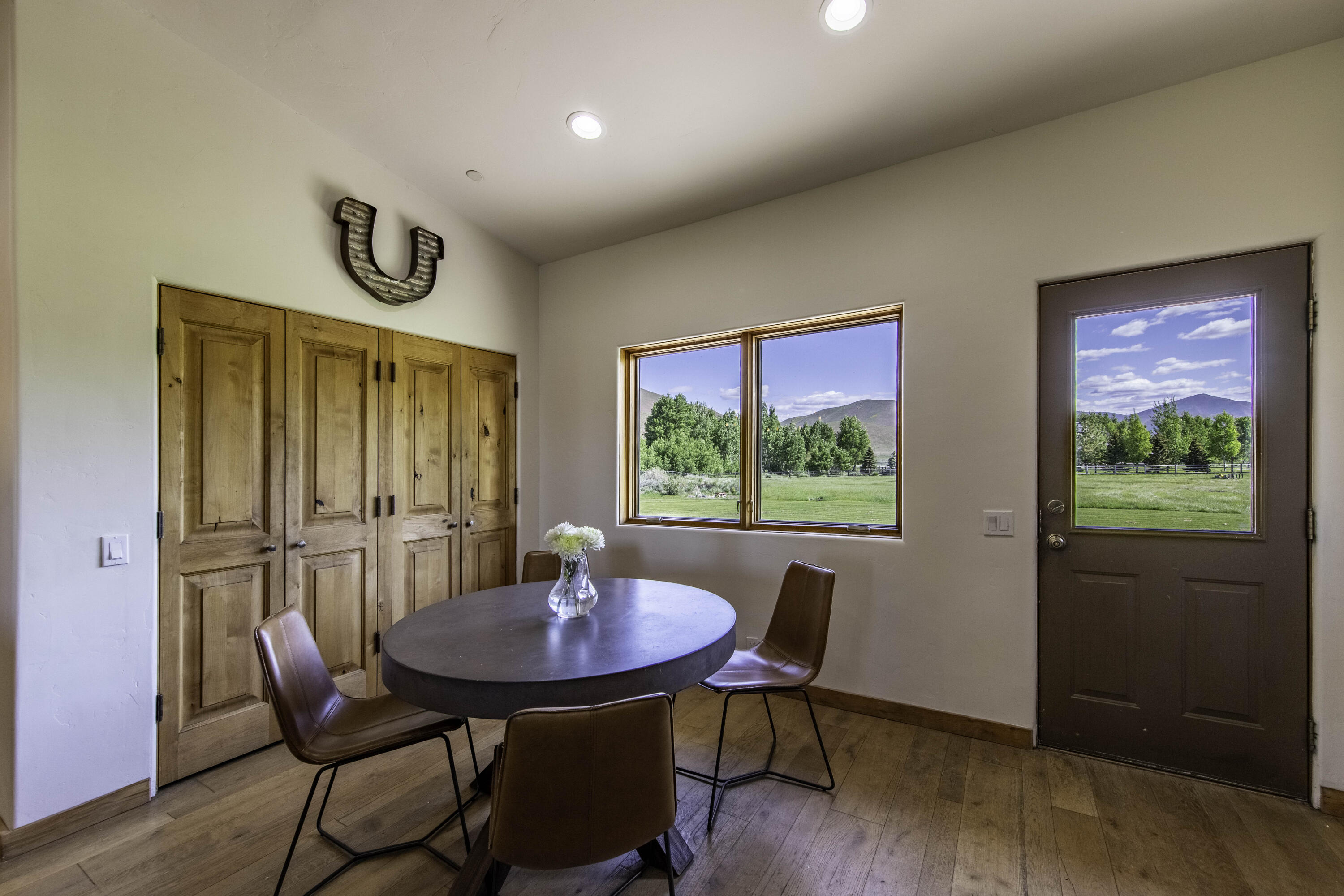 109 N Colorado Gulch Rd Property Photo 21