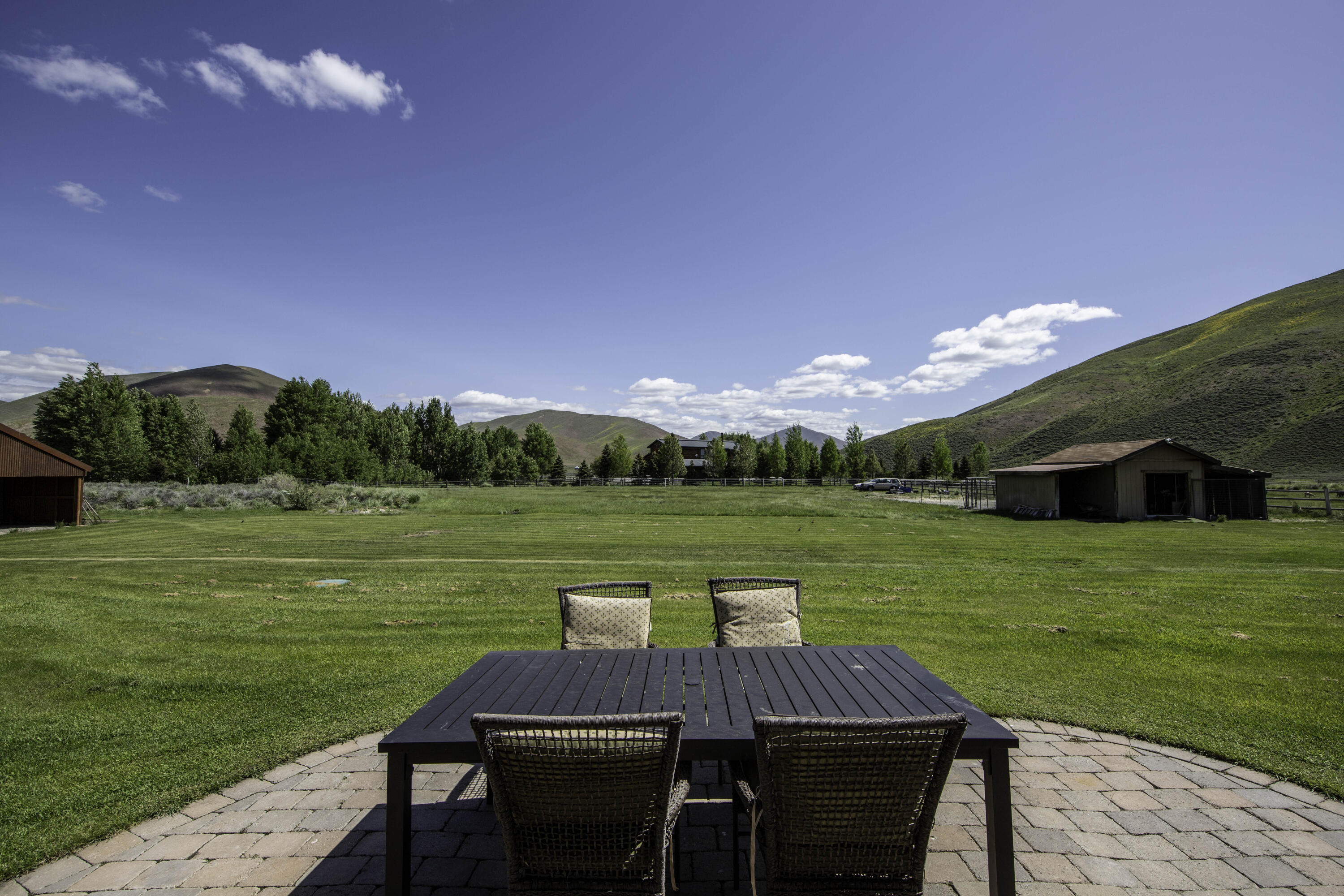 109 N Colorado Gulch Rd Property Photo 30