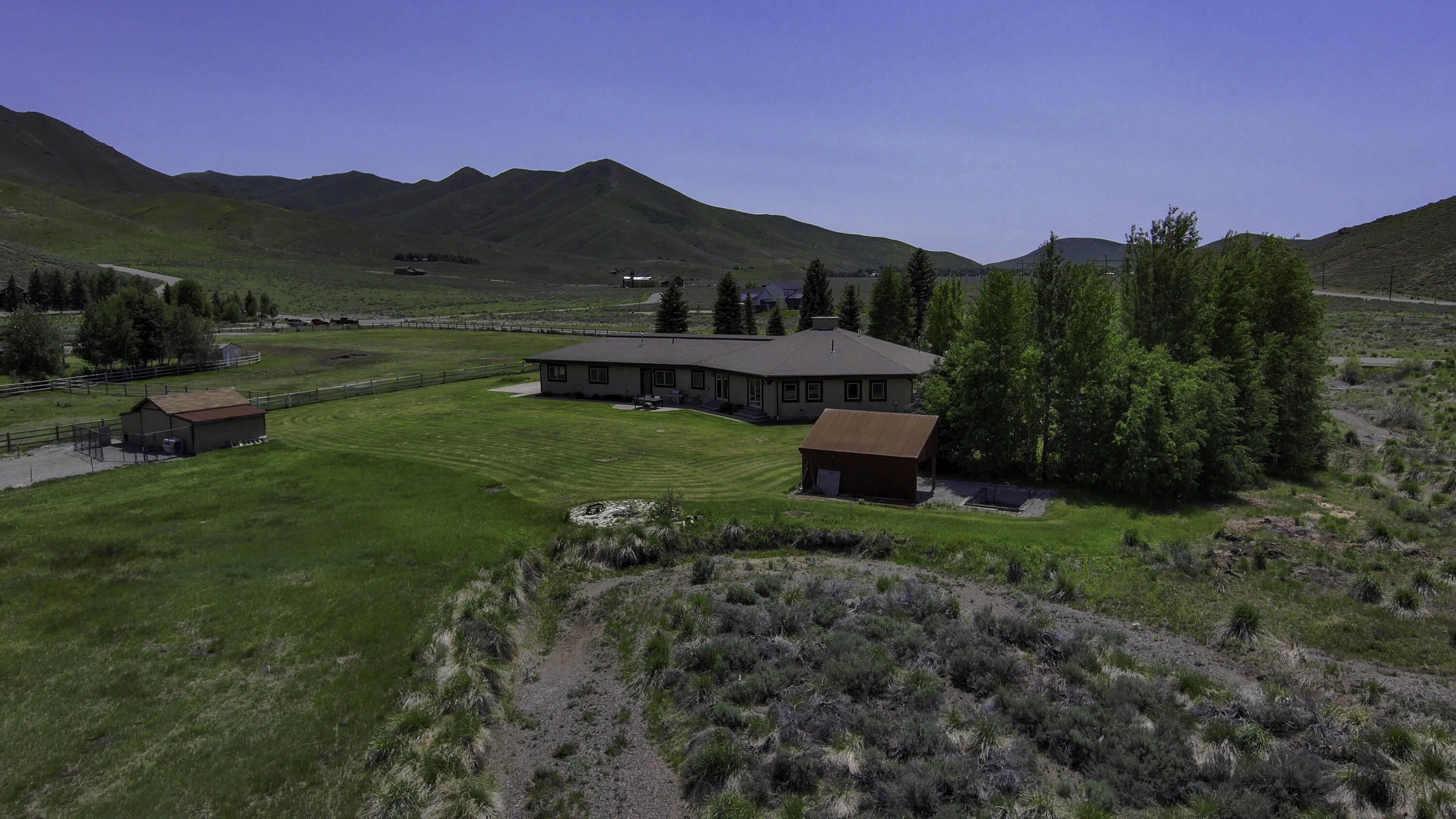 109 N Colorado Gulch Rd Property Photo 33
