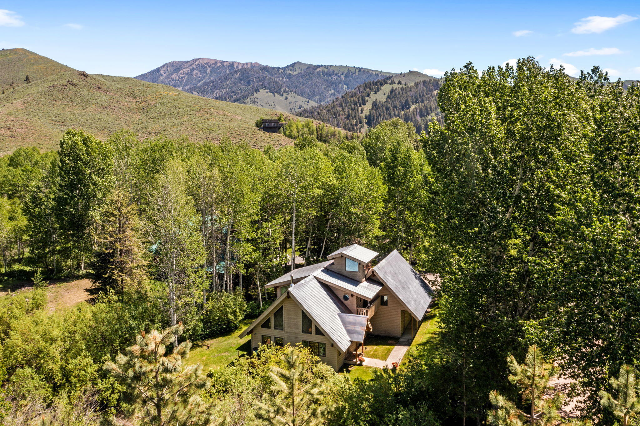 233 Eagle Creek Loop Property Photo 4
