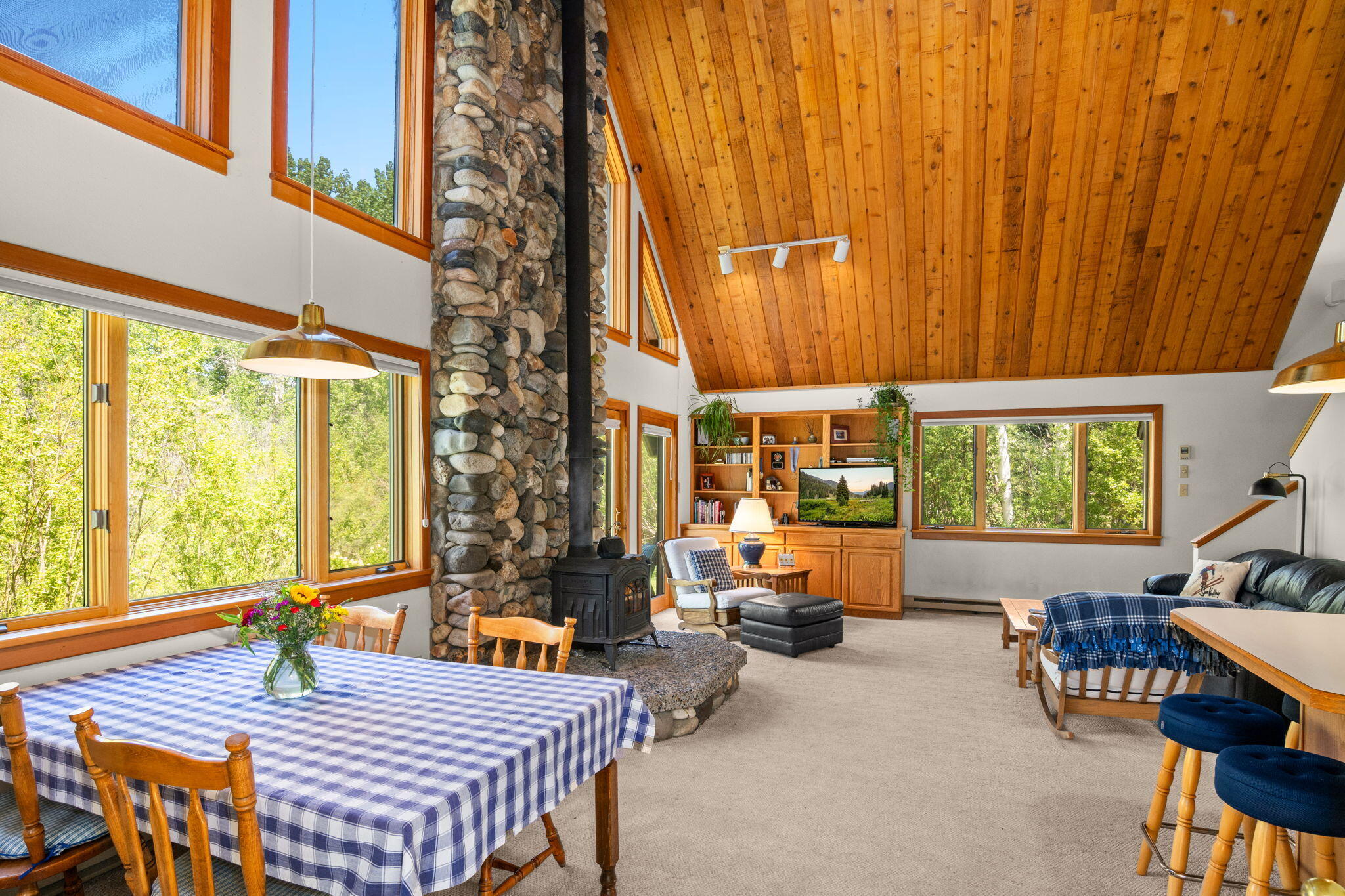 233 Eagle Creek Loop Property Photo 13