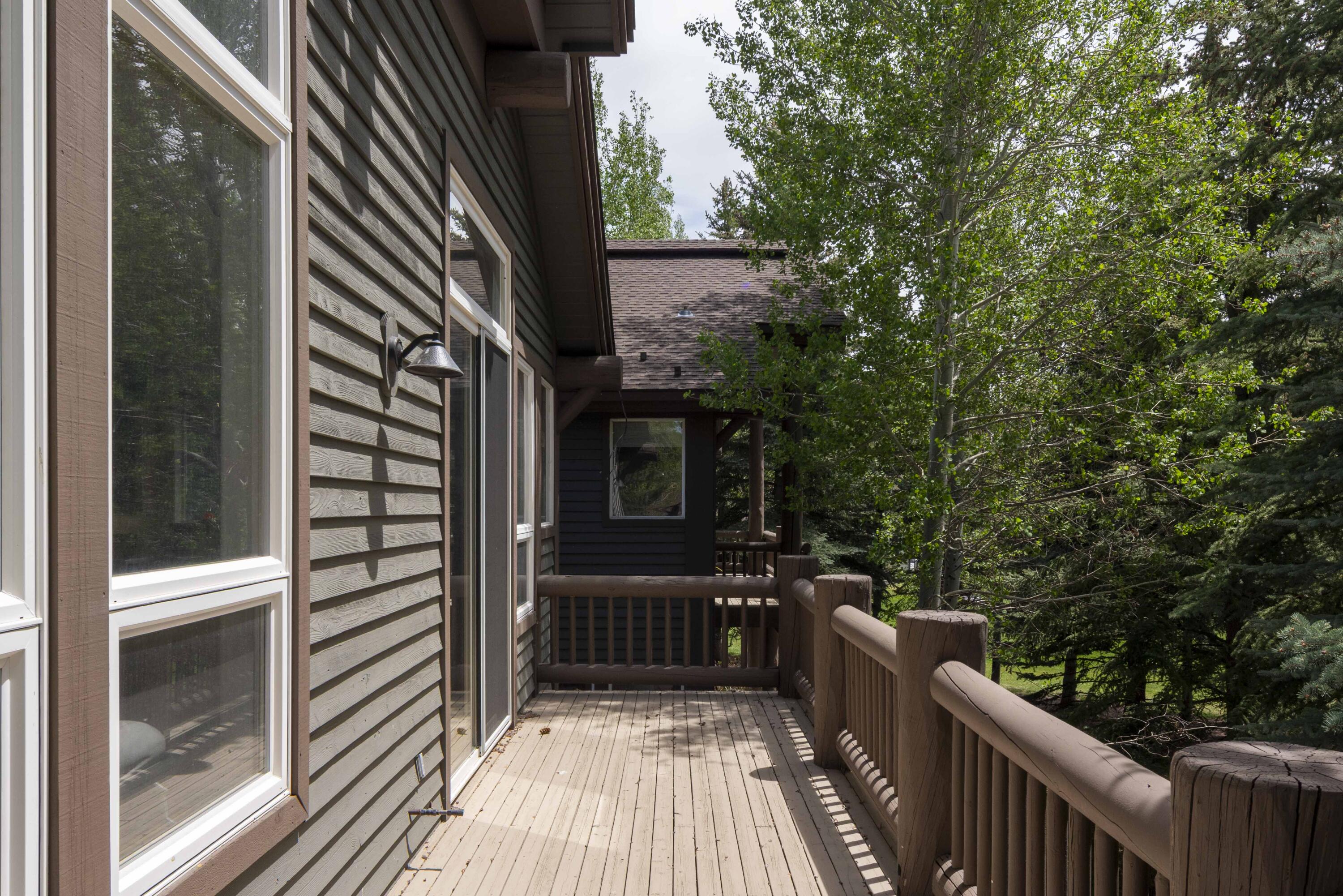 4614 Arrowwood Condo Dr Property Photo 27