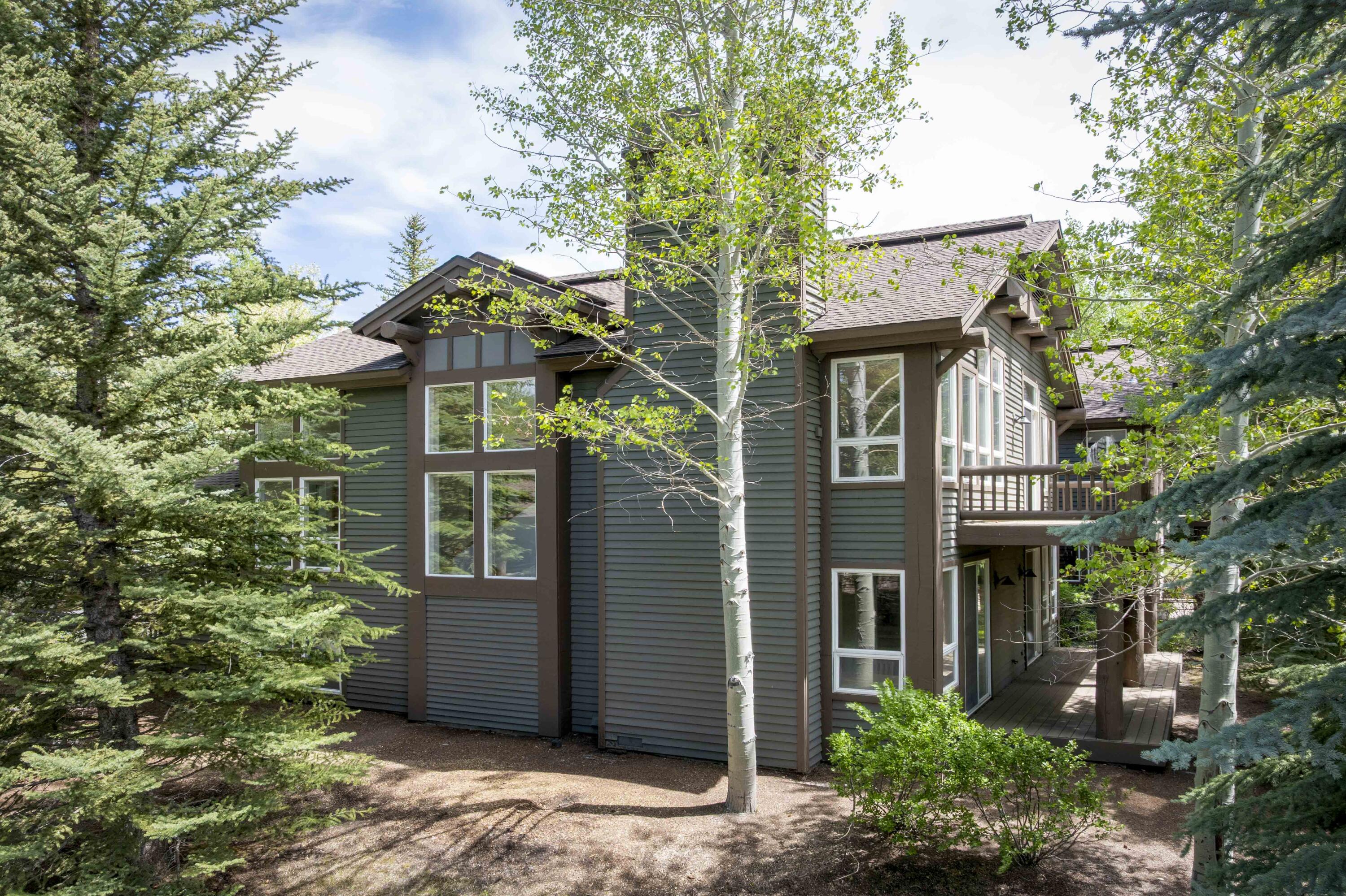 4614 Arrowwood Condo Dr Property Photo 31