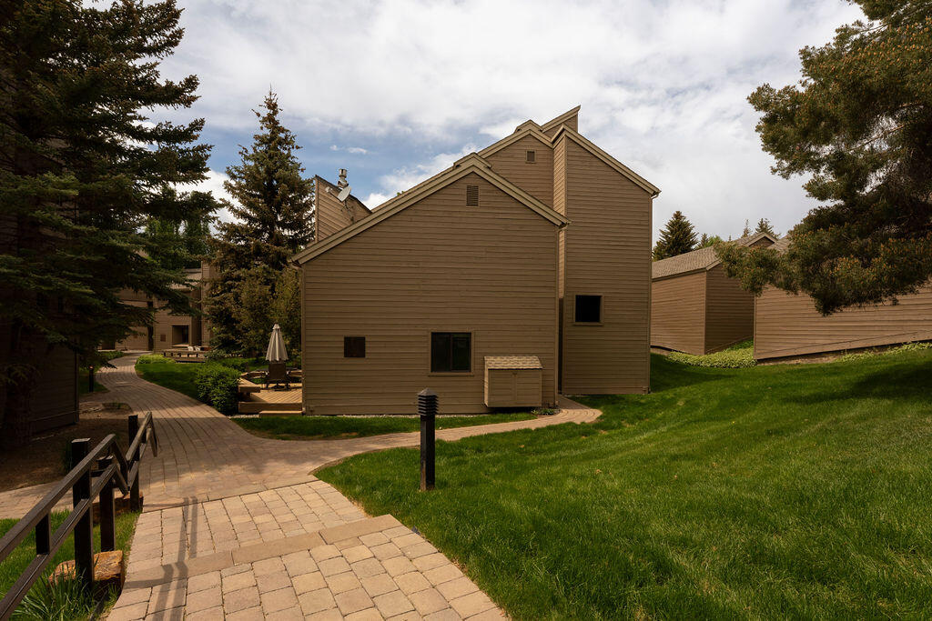 2224 Bonne Vie Condo Dr Property Photo 22