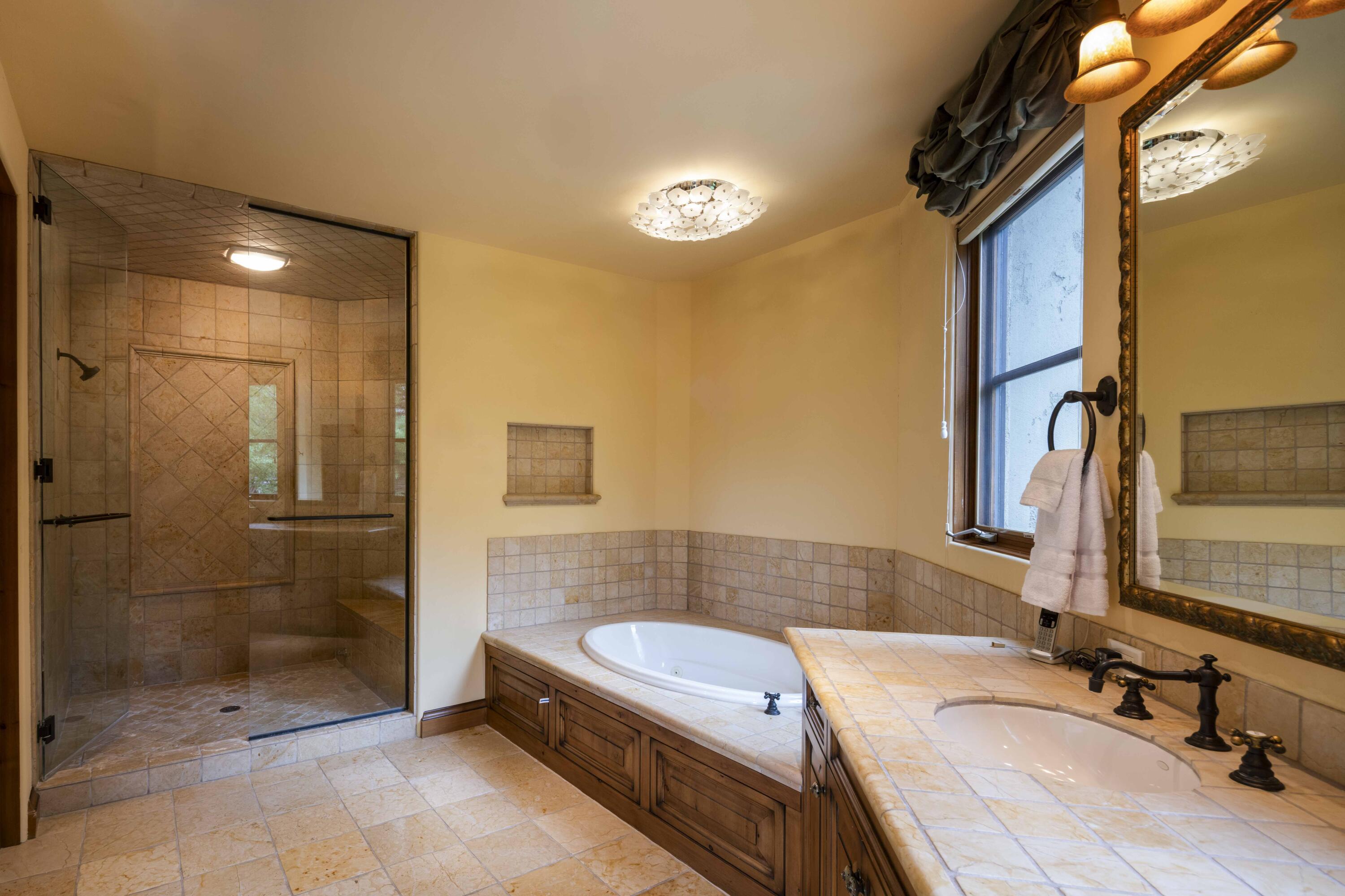 221 Foxglove Lane Property Photo 17