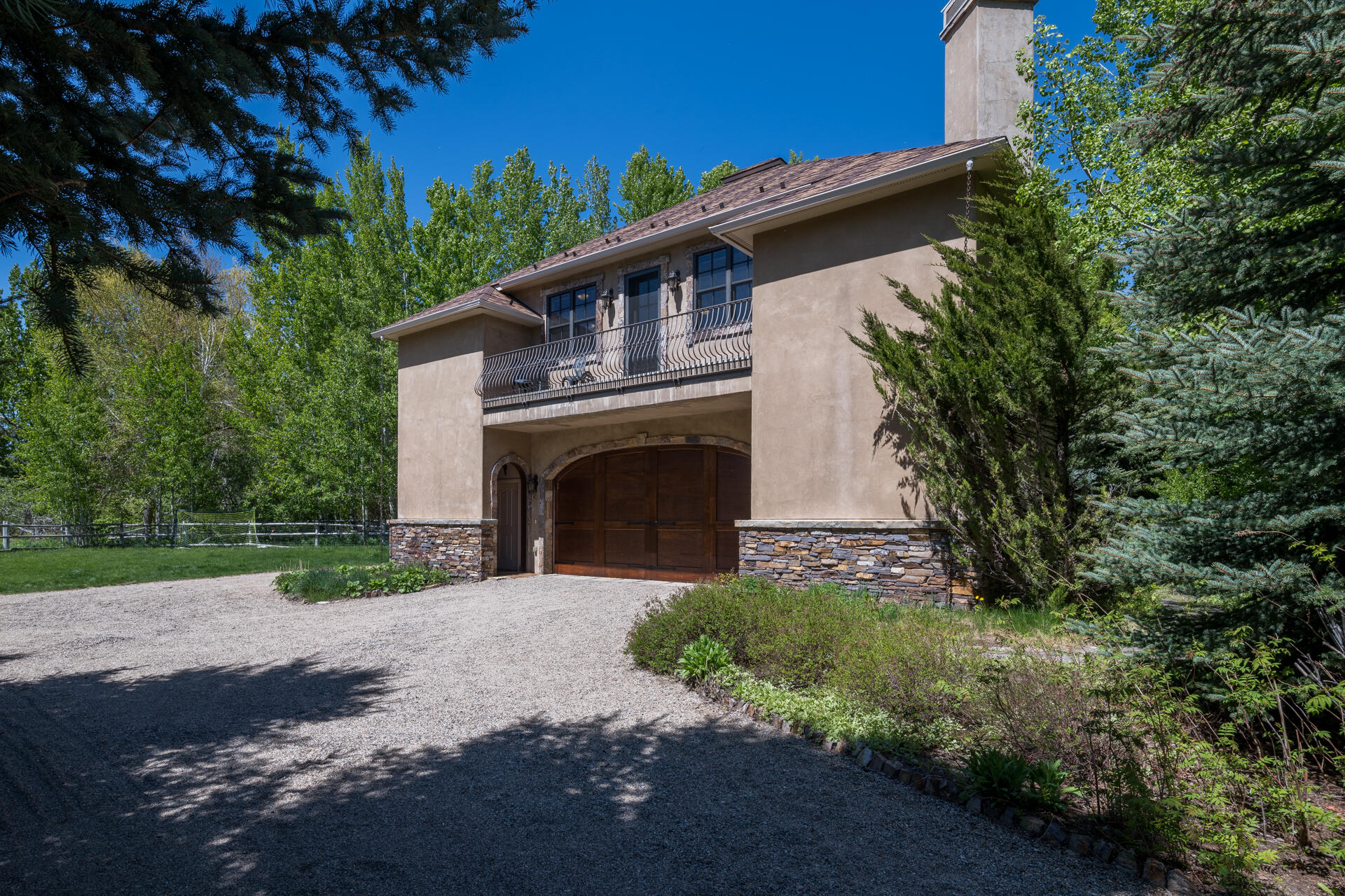 113 N Hiawatha Dr Property Photo 43