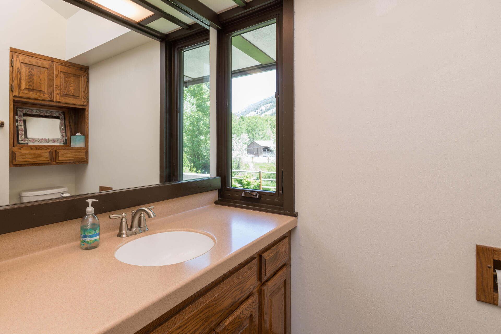 102 Hyndman View Dr Property Photo 15