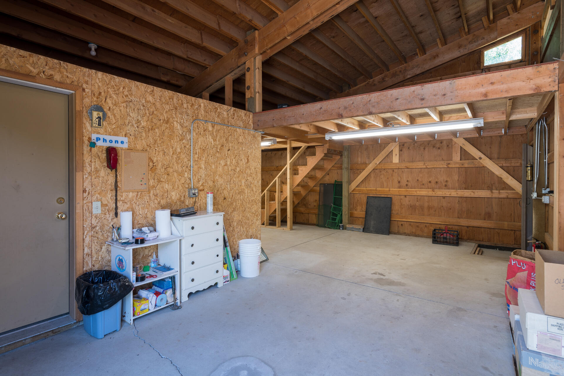 102 Hyndman View Dr Property Photo 47