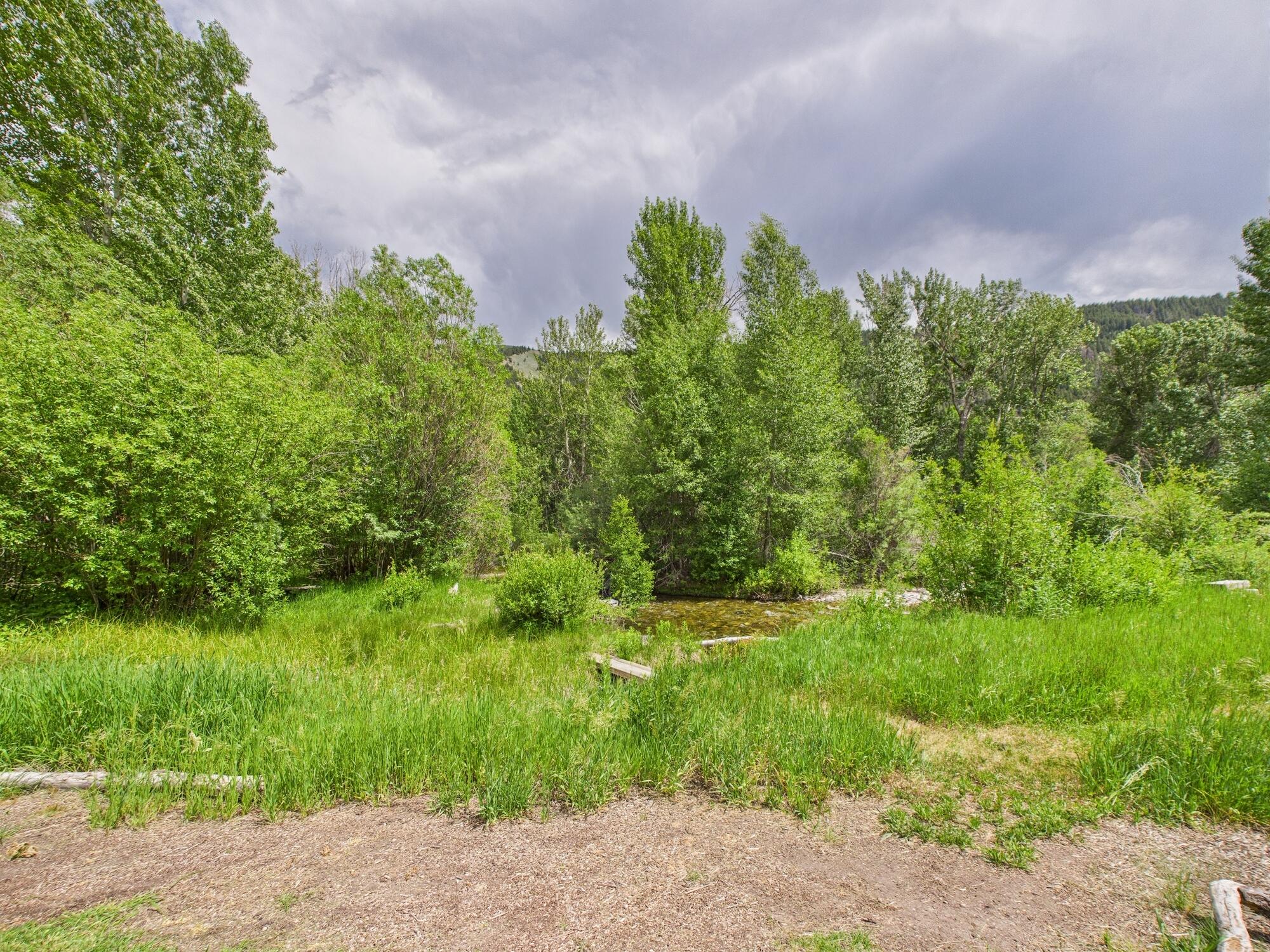 102 Hyndman View Dr Property Photo 66