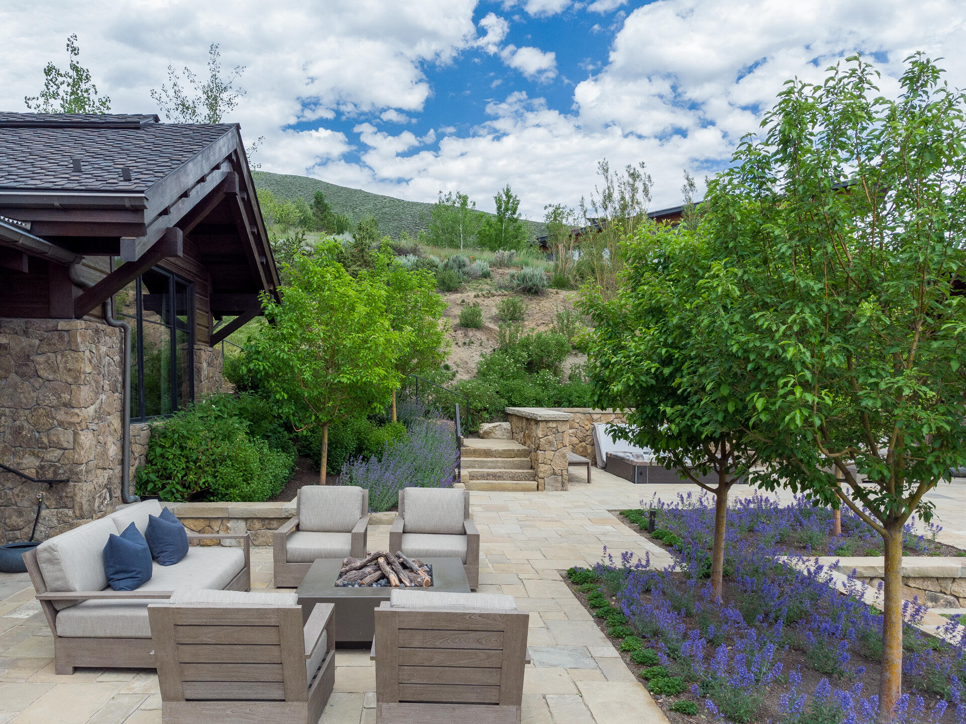 212 Sun Peak Dr Property Photo 44