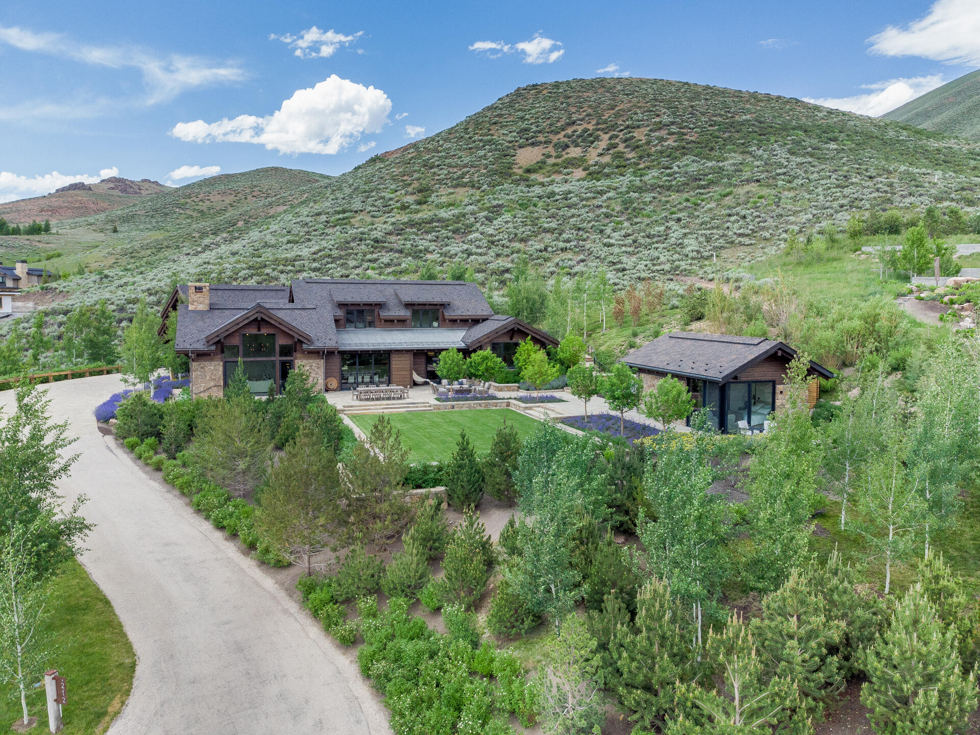 212 Sun Peak Dr Property Photo 55
