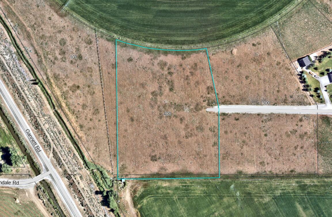 400 Malcolm Lane Property Photo 10