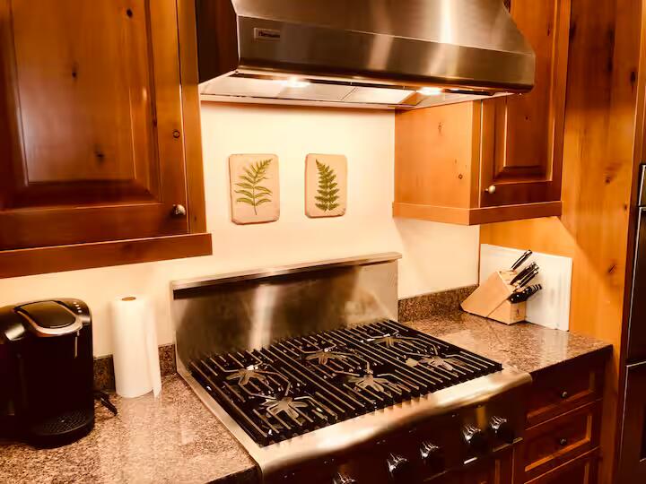 215 Raven Rd Property Photo 3