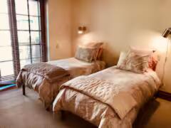 215 Raven Rd Property Photo 5