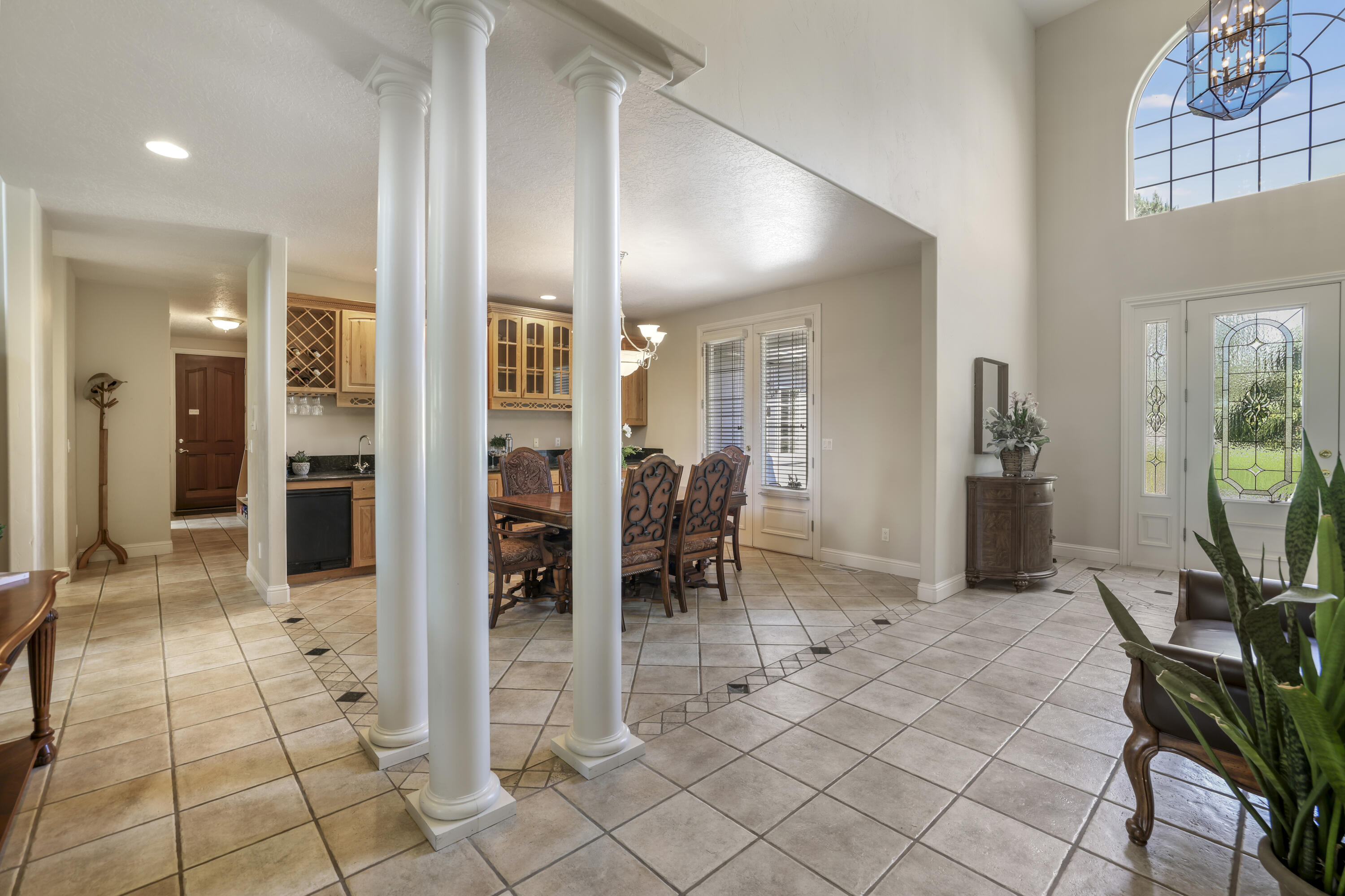 3283 Willow Circle Property Photo 7