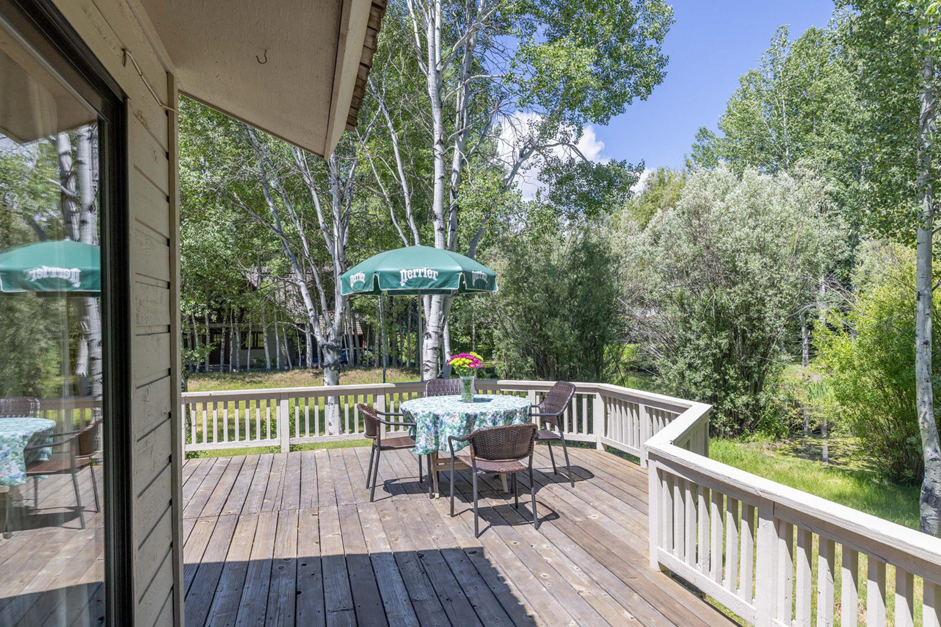 2 & 4 Black Birch Dr Property Photo 18