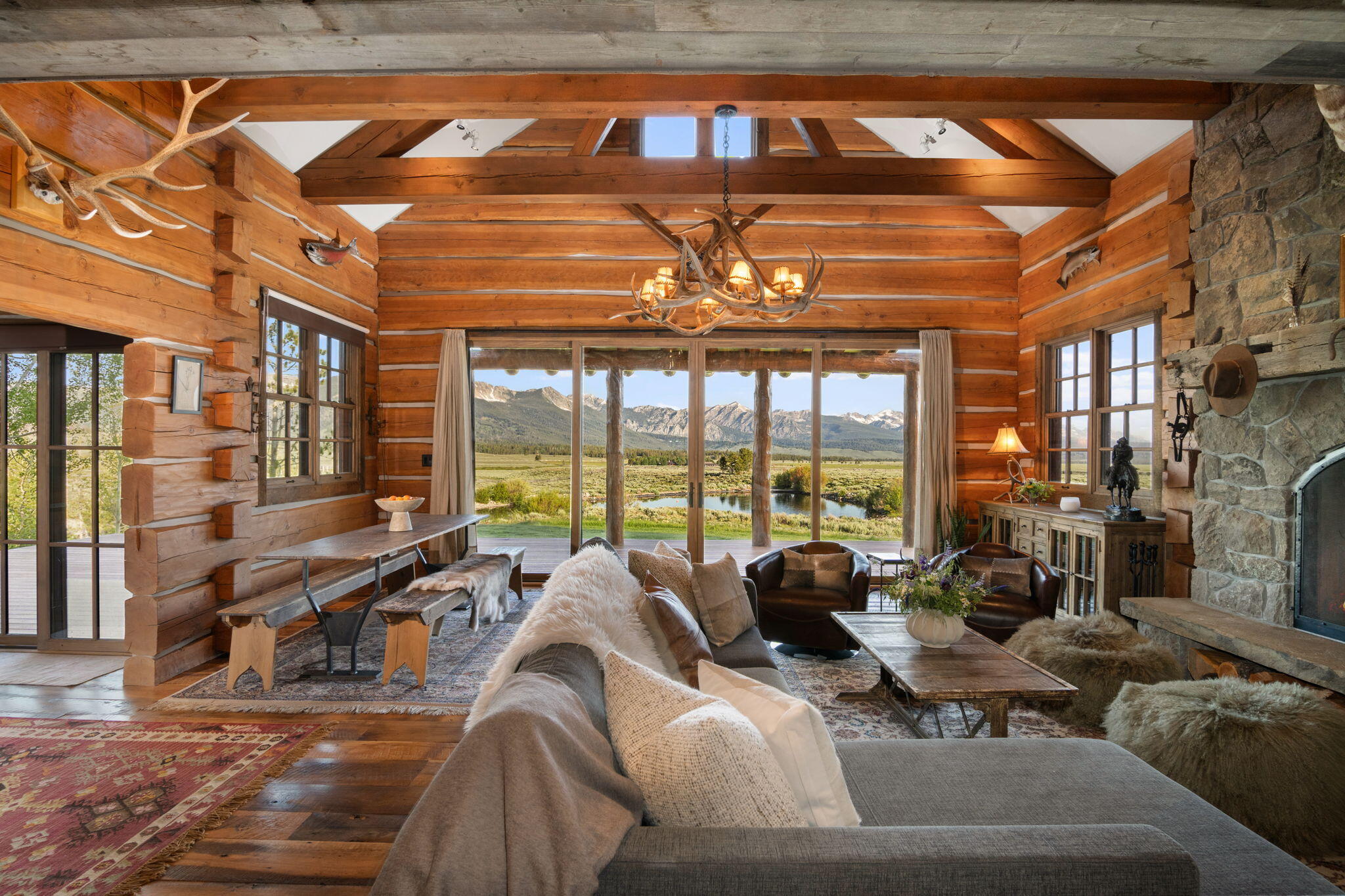 16825 Hwy 75 Property Photo 8