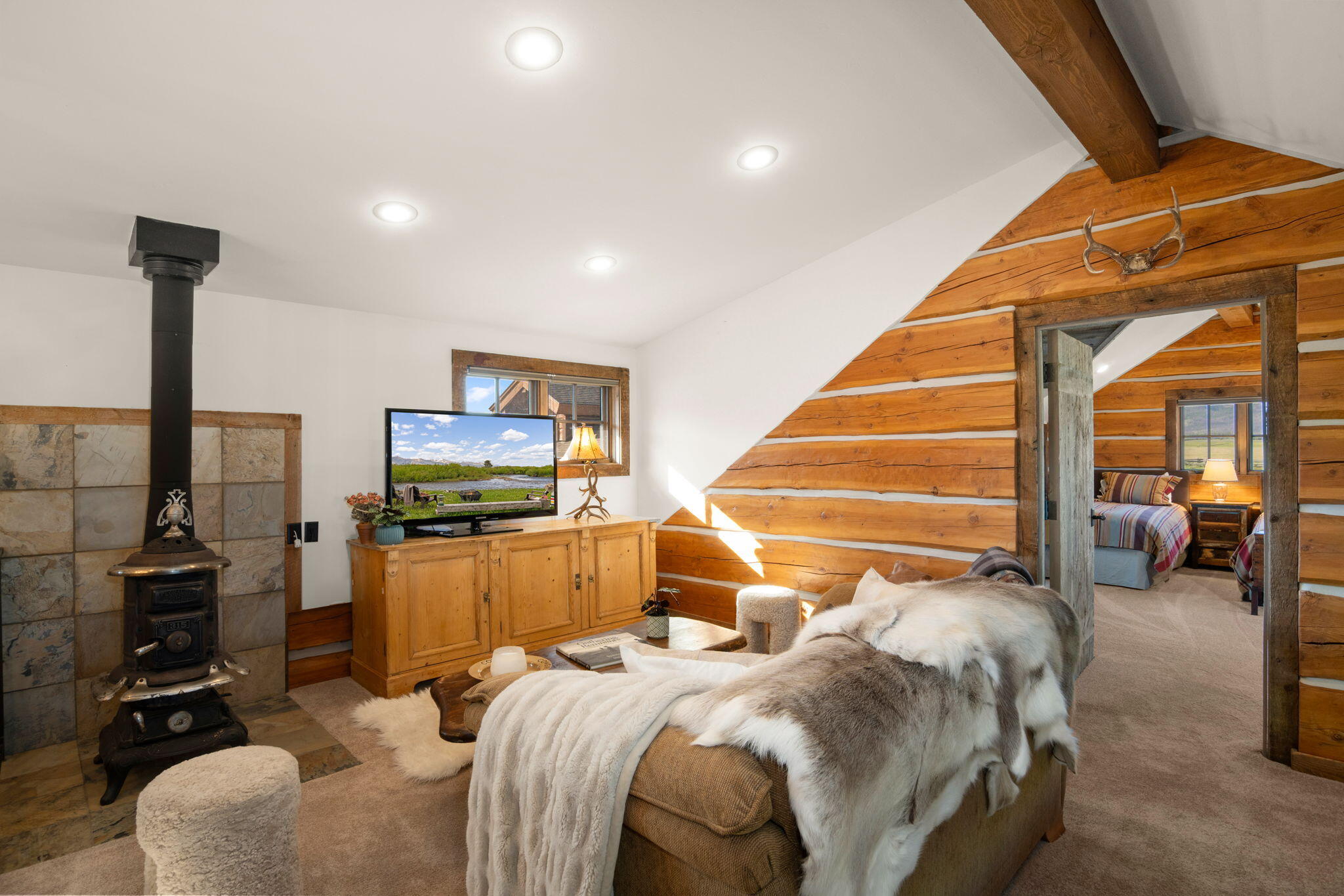 16825 Hwy 75 Property Photo 16