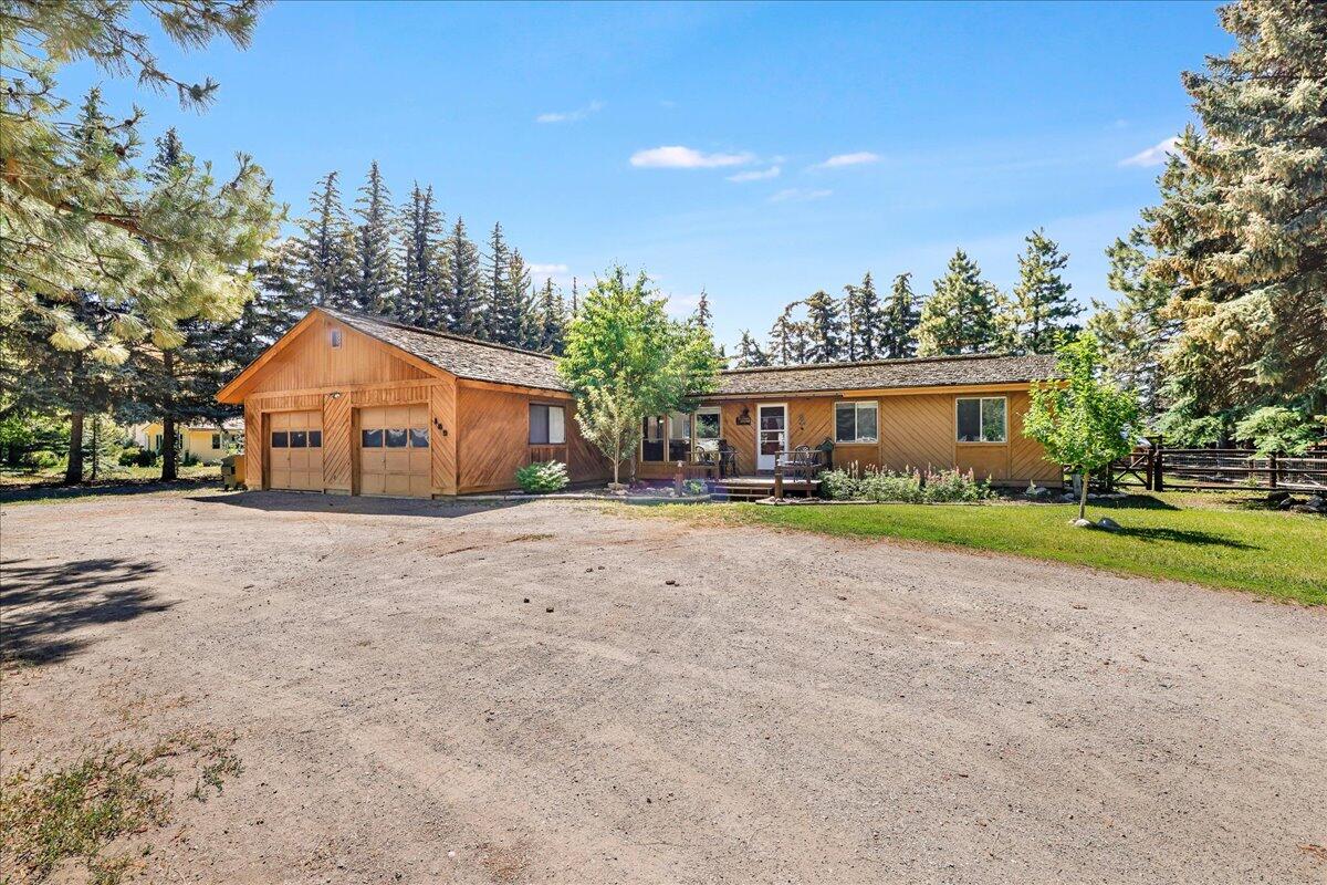 169 S Hiawatha Dr Property Photo