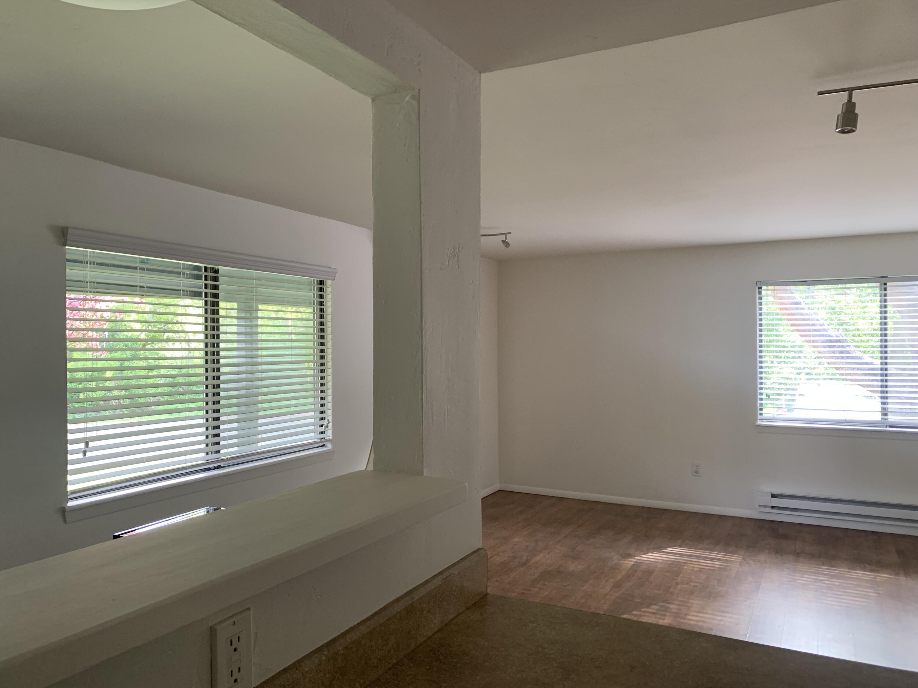 200 Carbonate Dr Property Photo 2