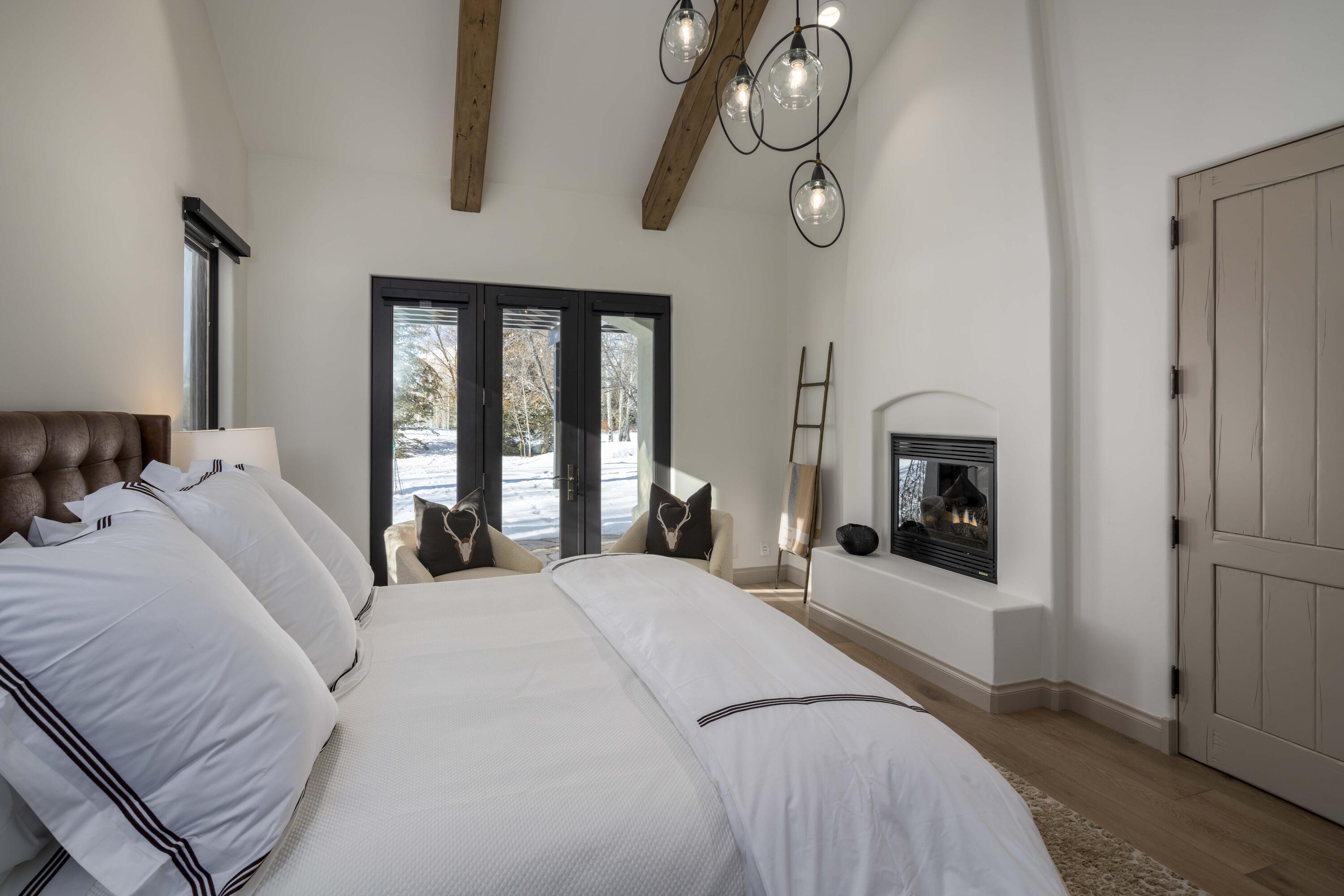 75 S Club View Dr Property Photo 16