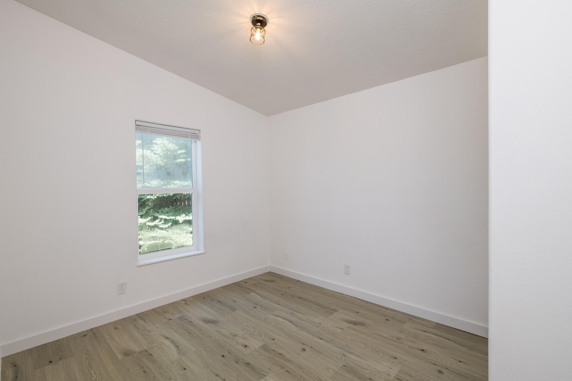 2951 Glenbrook Dr Property Photo 13