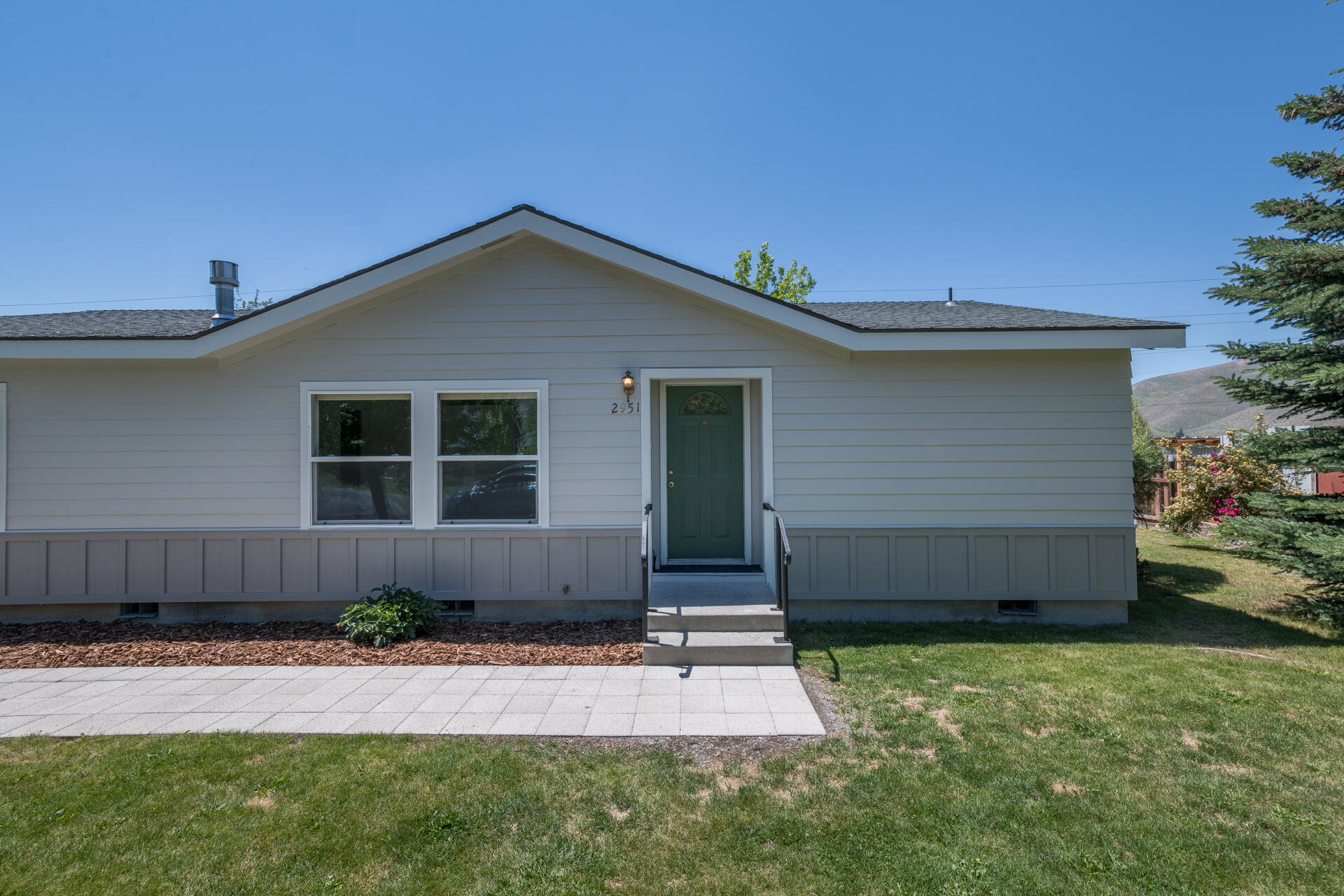 2951 Glenbrook Dr Property Photo 23