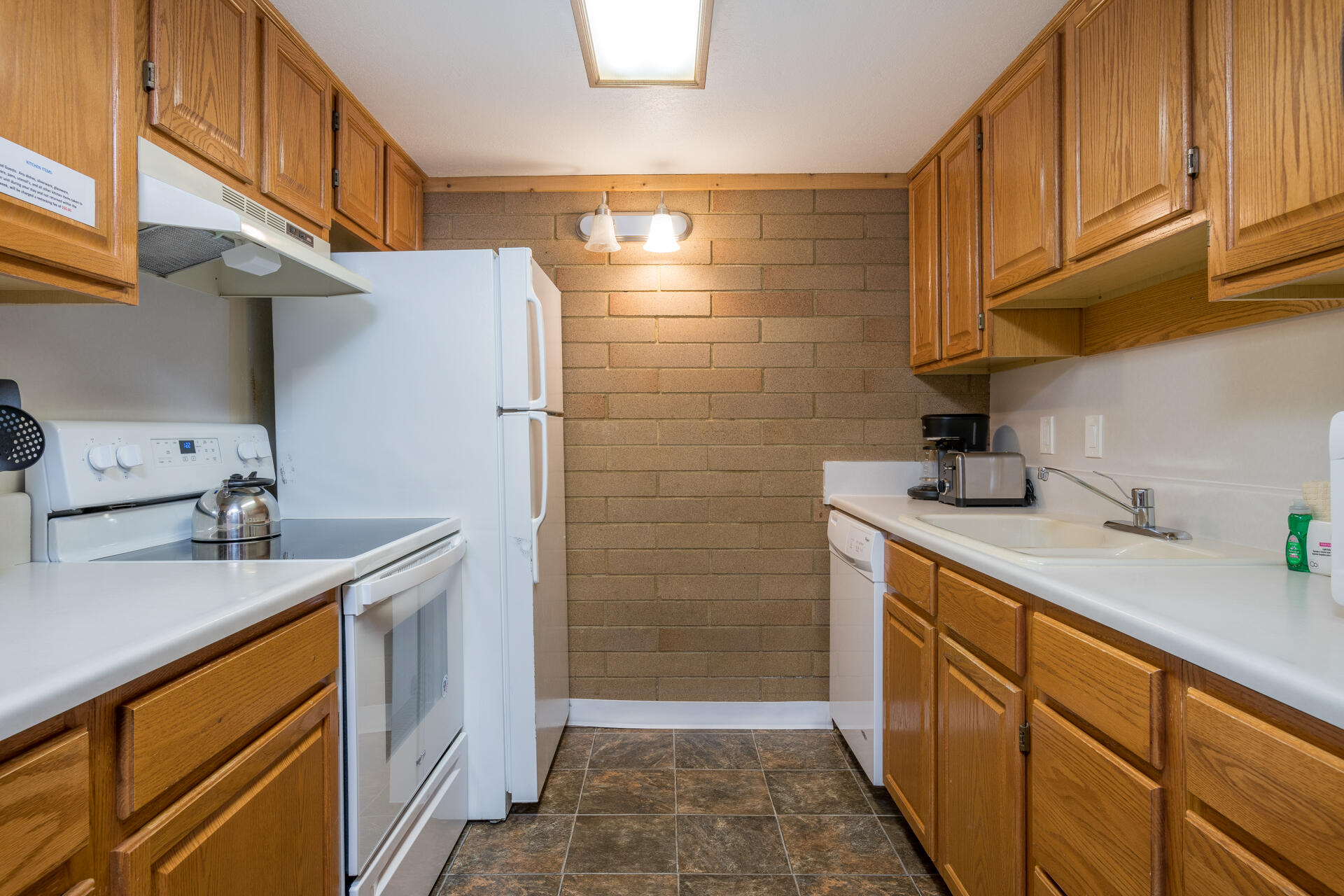 127 Saddle Rd Property Photo 5