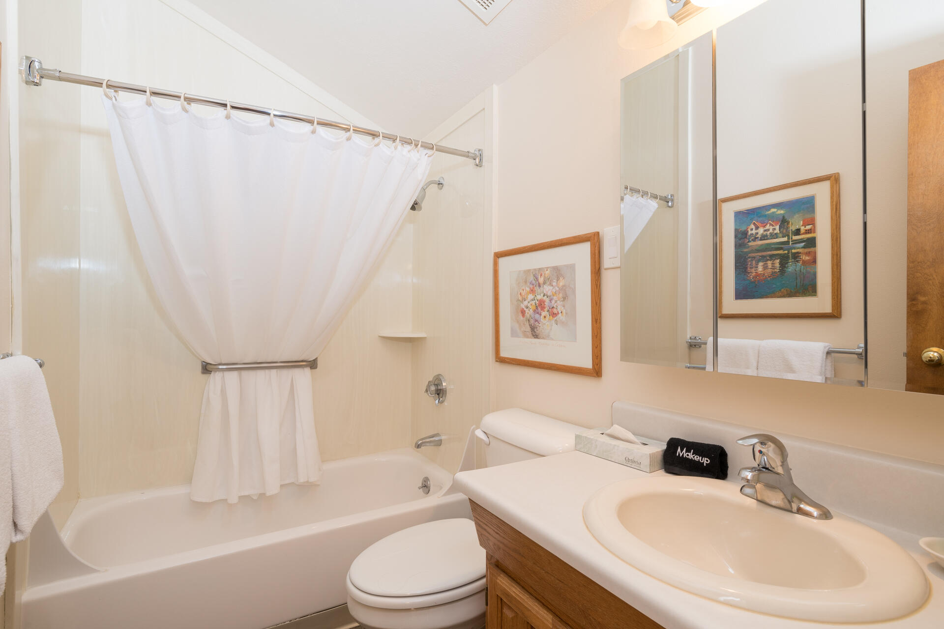 127 Saddle Rd Property Photo 12